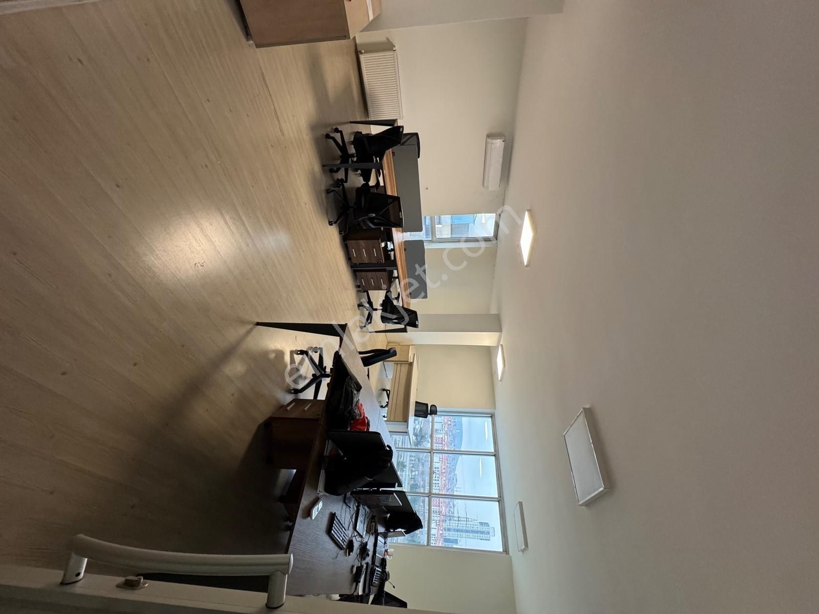 Şerifali'de Kiralik 275m2 Ofis - Görsel 5