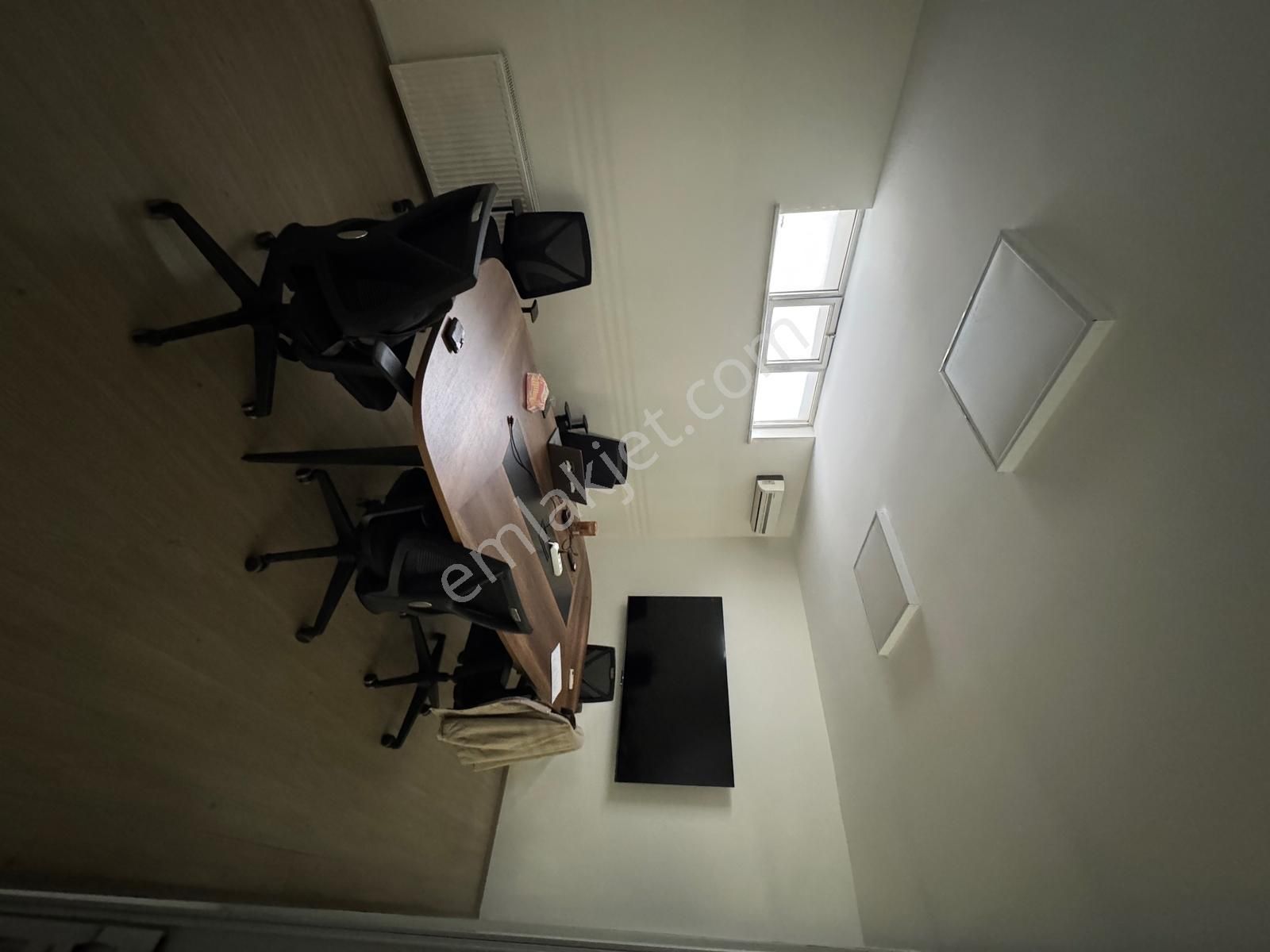 Şerifali'de Kiralik 275m2 Ofis - Görsel 11