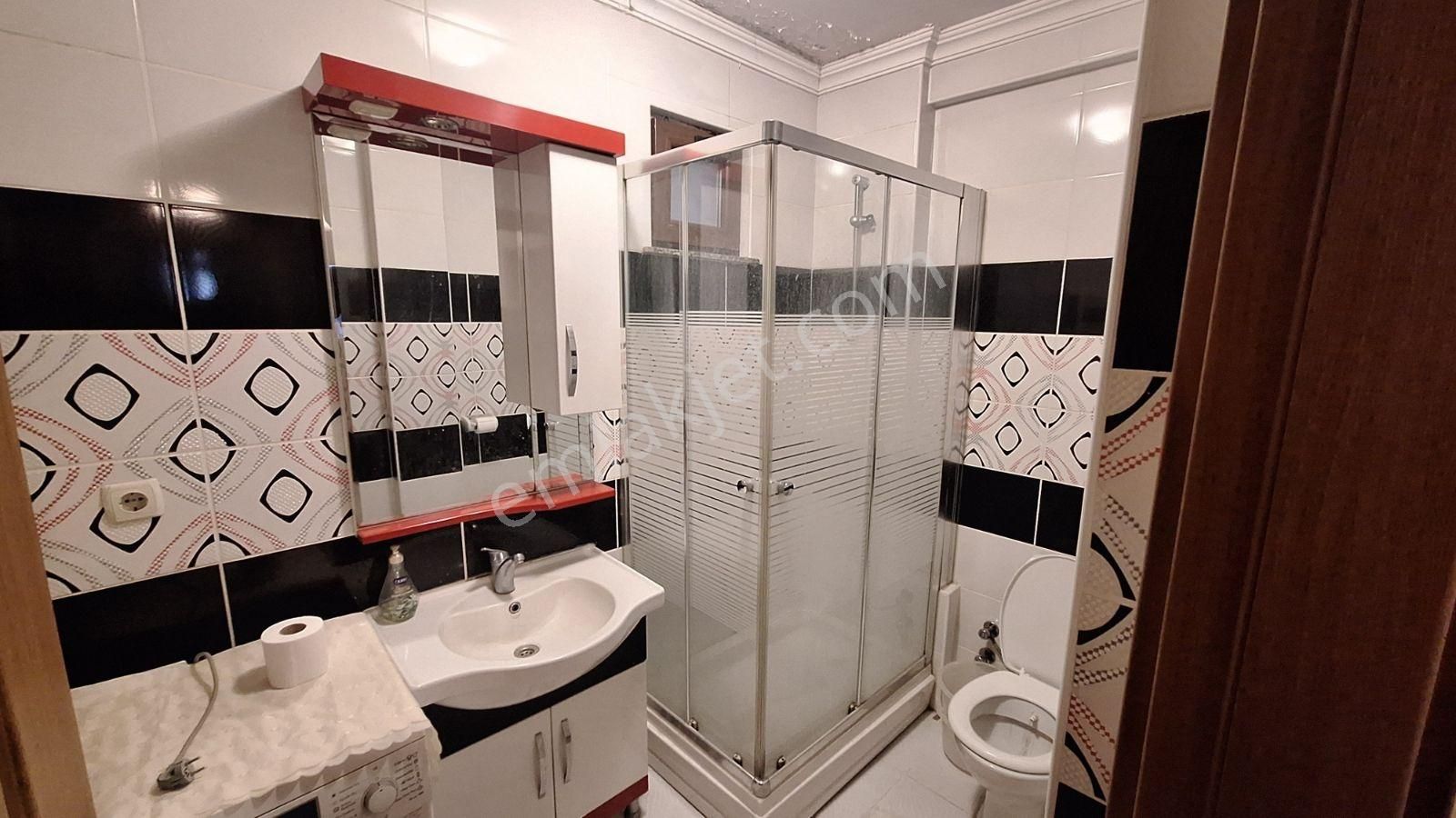 Kayışdağı Mahallesi 1+1 Kiralık Eşyalı Daire - Görsel 3
