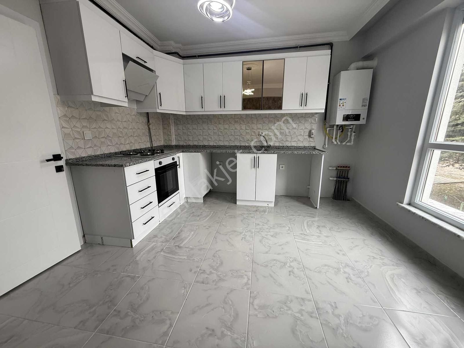 Şirintepe Mahallesi Park Yanı Satılık 2+1 Daire - Görsel 8