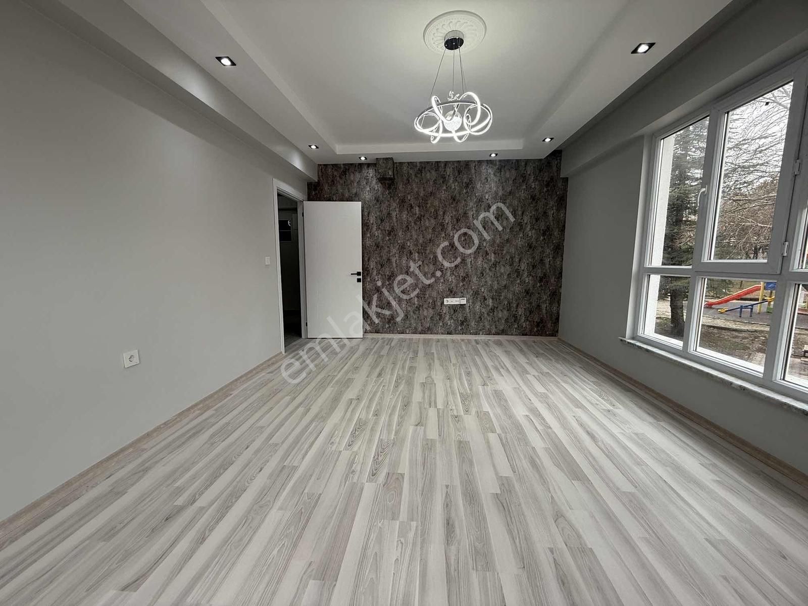 Şirintepe Mahallesi Park Yanı Satılık 2+1 Daire - Görsel 20