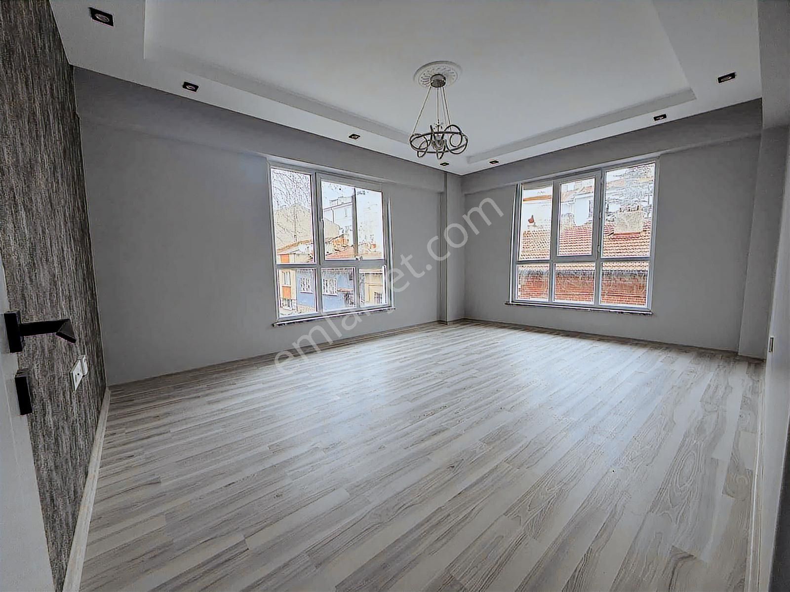 Şirintepe Mahallesi Park Yanı Satılık 2+1 Daire - Görsel 13