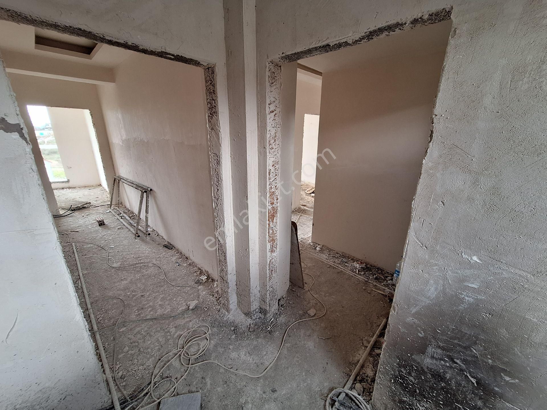 Cadde Üstü 2+1 Arakat Daire, Belediye/kaymakamlık Caddesi Sonunda - Görsel 28