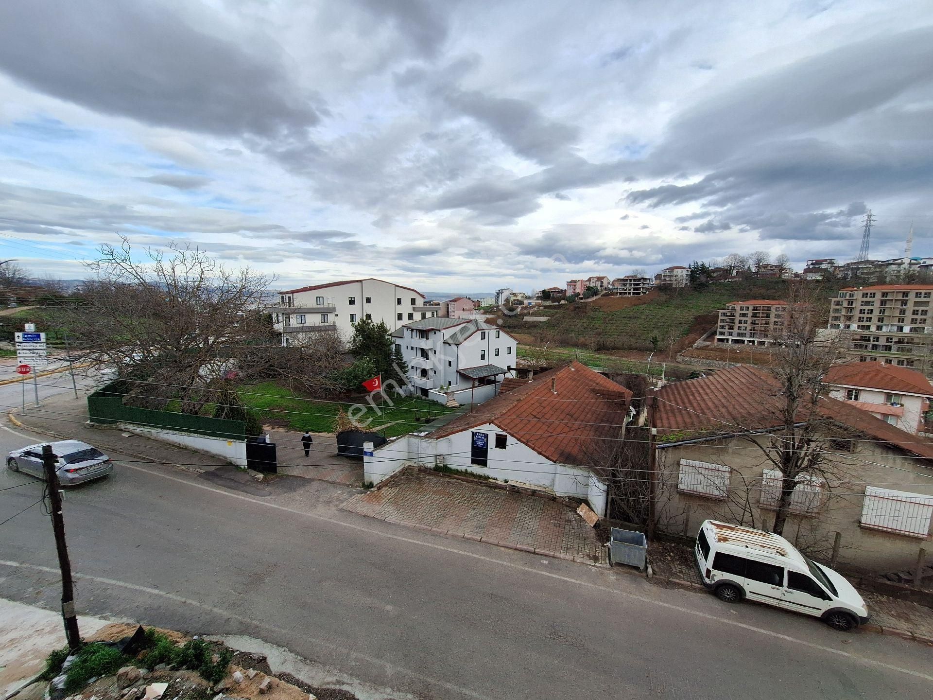 Cadde Üstü 2+1 Arakat Daire, Belediye/kaymakamlık Caddesi Sonunda - Görsel 9