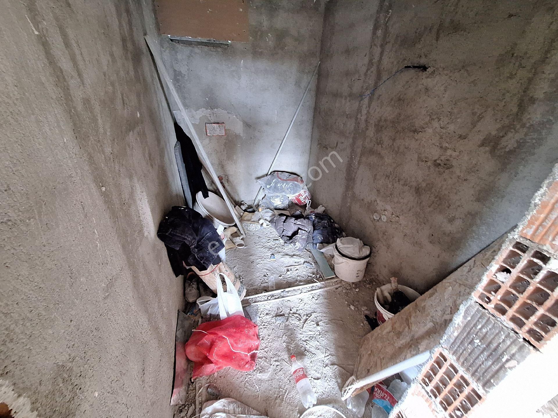Cadde Üstü 2+1 Arakat Daire, Belediye/kaymakamlık Caddesi Sonunda - Görsel 13