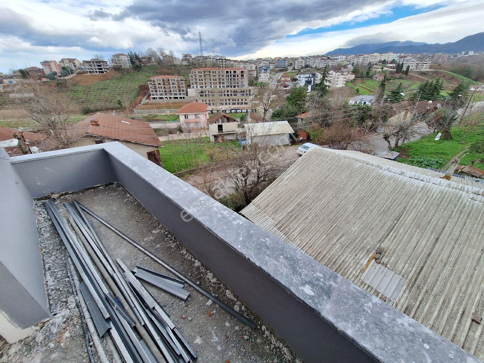 Cadde Üstü 2+1 Arakat Daire, Belediye/kaymakamlık Caddesi Sonunda - Görsel 25