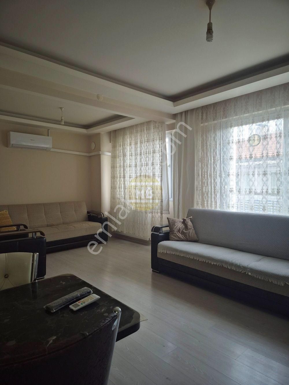 Hb'den 1+1 Eşyalı Kiralık Daire,doğalgazlı,klimalı Ara Kat - Görsel 5