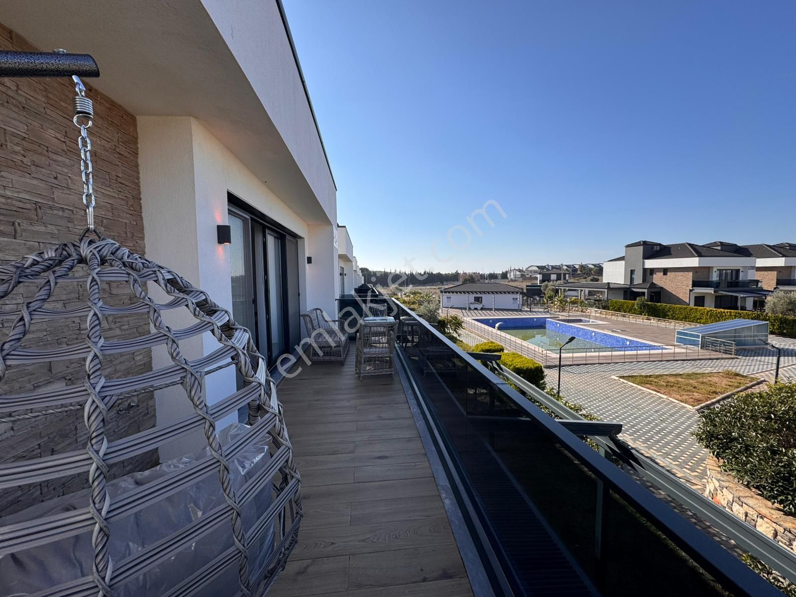 Didim Altınkum’da Denize 600 Metre Full Eşyalı Mimariye Bayılcağınız 4+1 Villa - Görsel 24
