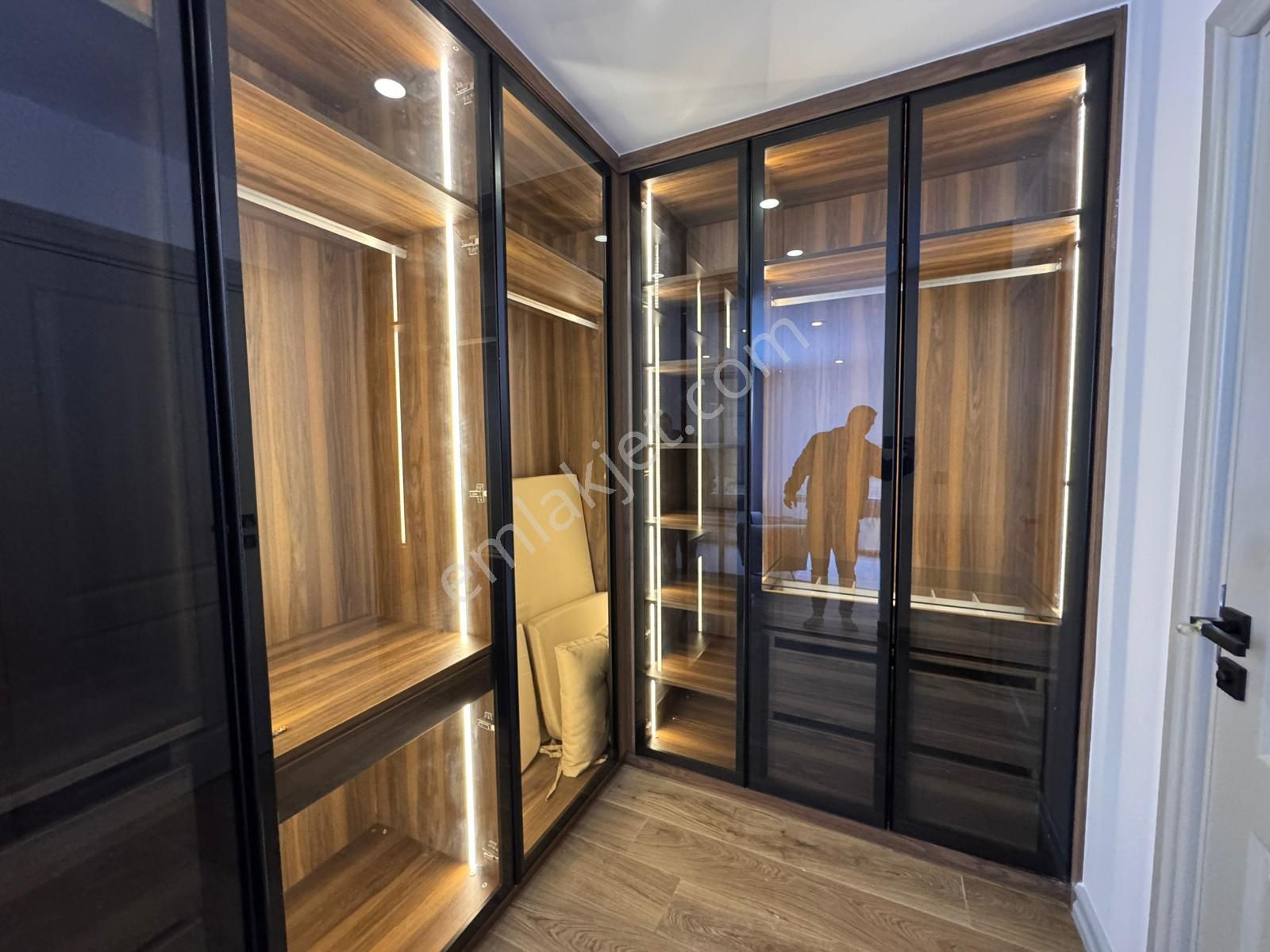 Didim Altınkum’da Denize 600 Metre Full Eşyalı Mimariye Bayılcağınız 4+1 Villa - Görsel 25