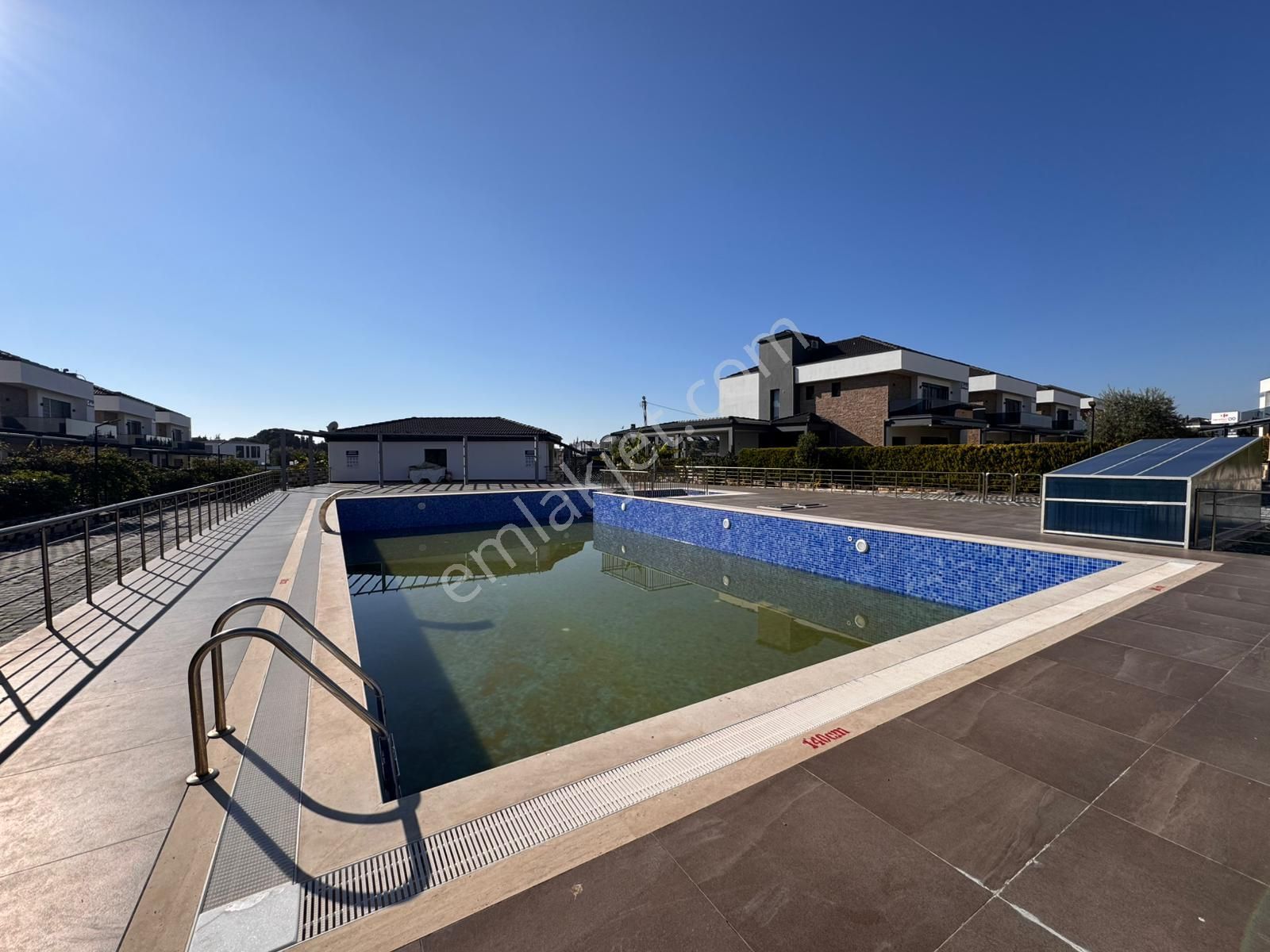 Didim Altınkum’da Denize 600 Metre Full Eşyalı Mimariye Bayılcağınız 4+1 Villa - Görsel 7