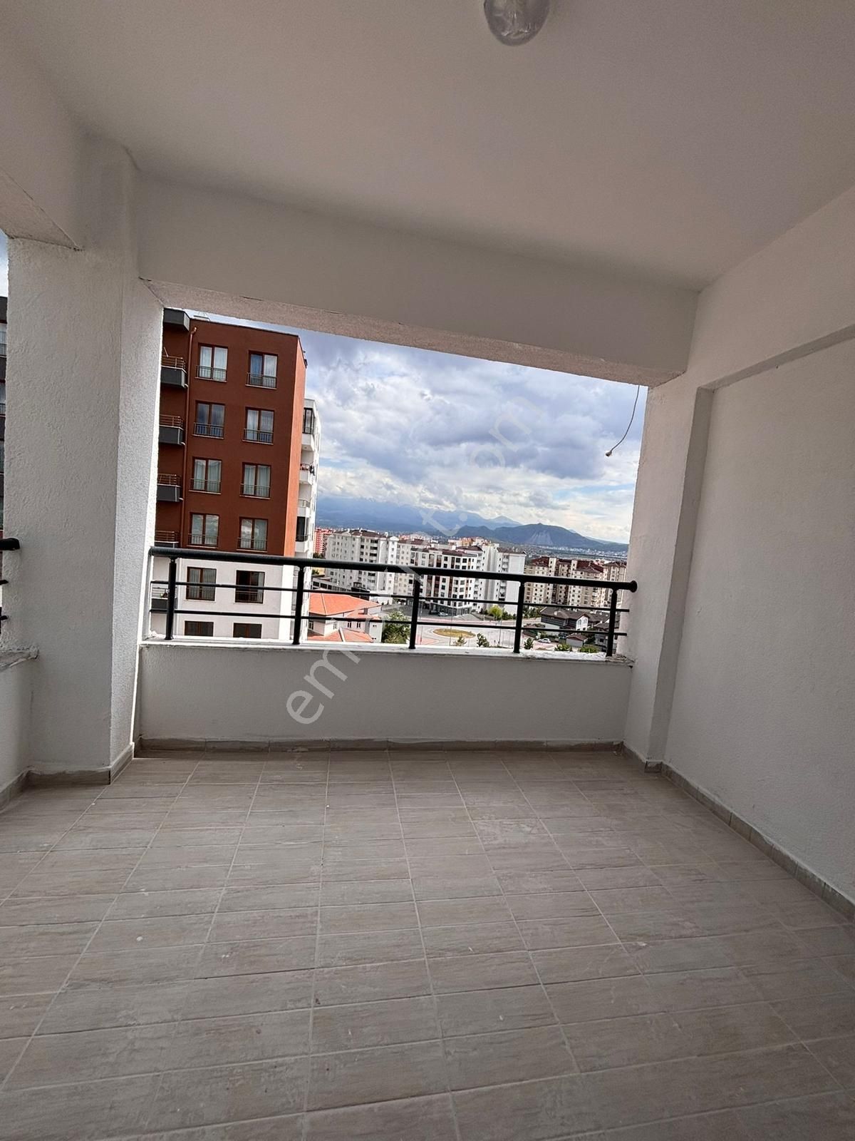 Erkilette Meskenli 3+1 Geniş Oturumlu Kaçmaz Sıfır Satılık Daire - Görsel 19