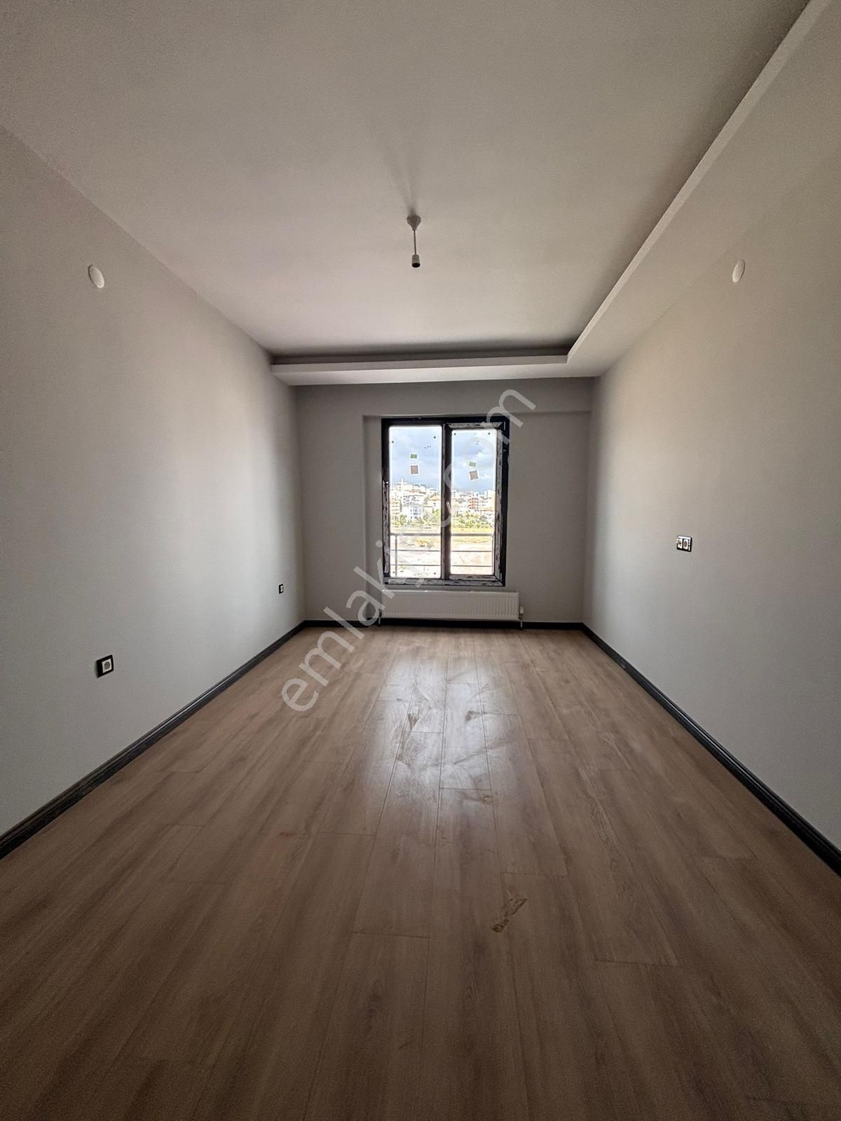 Erkilette Meskenli 3+1 Geniş Oturumlu Kaçmaz Sıfır Satılık Daire - Görsel 3