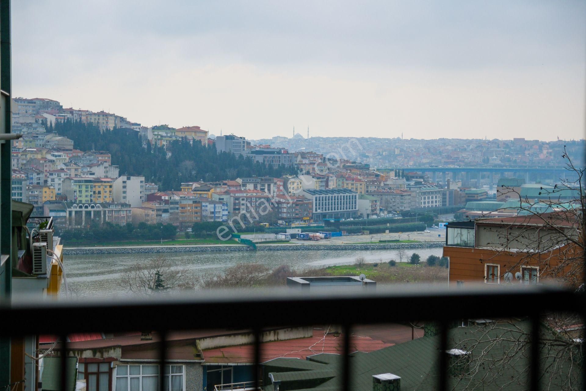 Eyüp Merkezde Sıfır Binada Yatırıma Uygun 2+1 Daire - Görsel 16