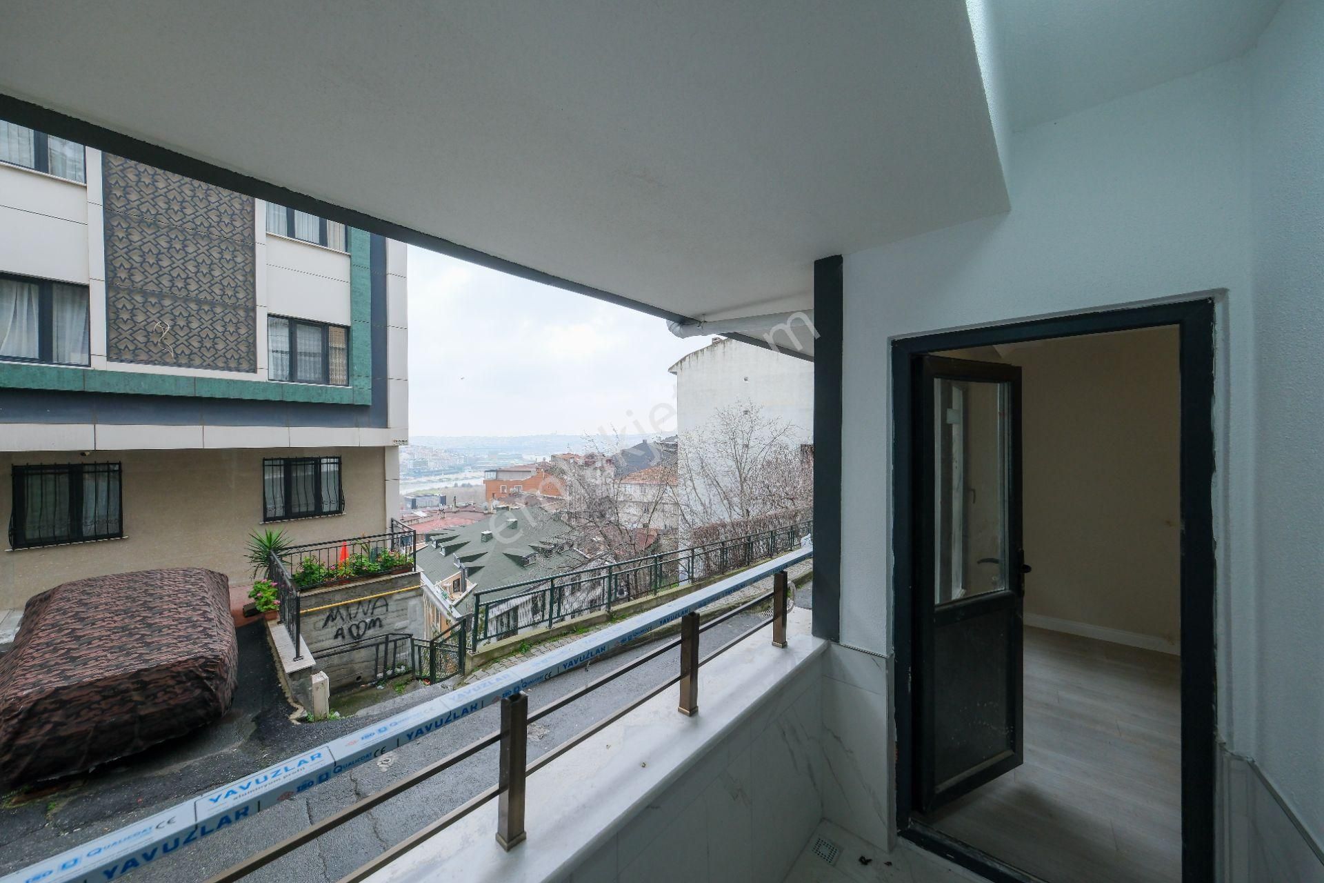 Eyüp Merkezde Sıfır Binada Yatırıma Uygun 2+1 Daire - Görsel 14