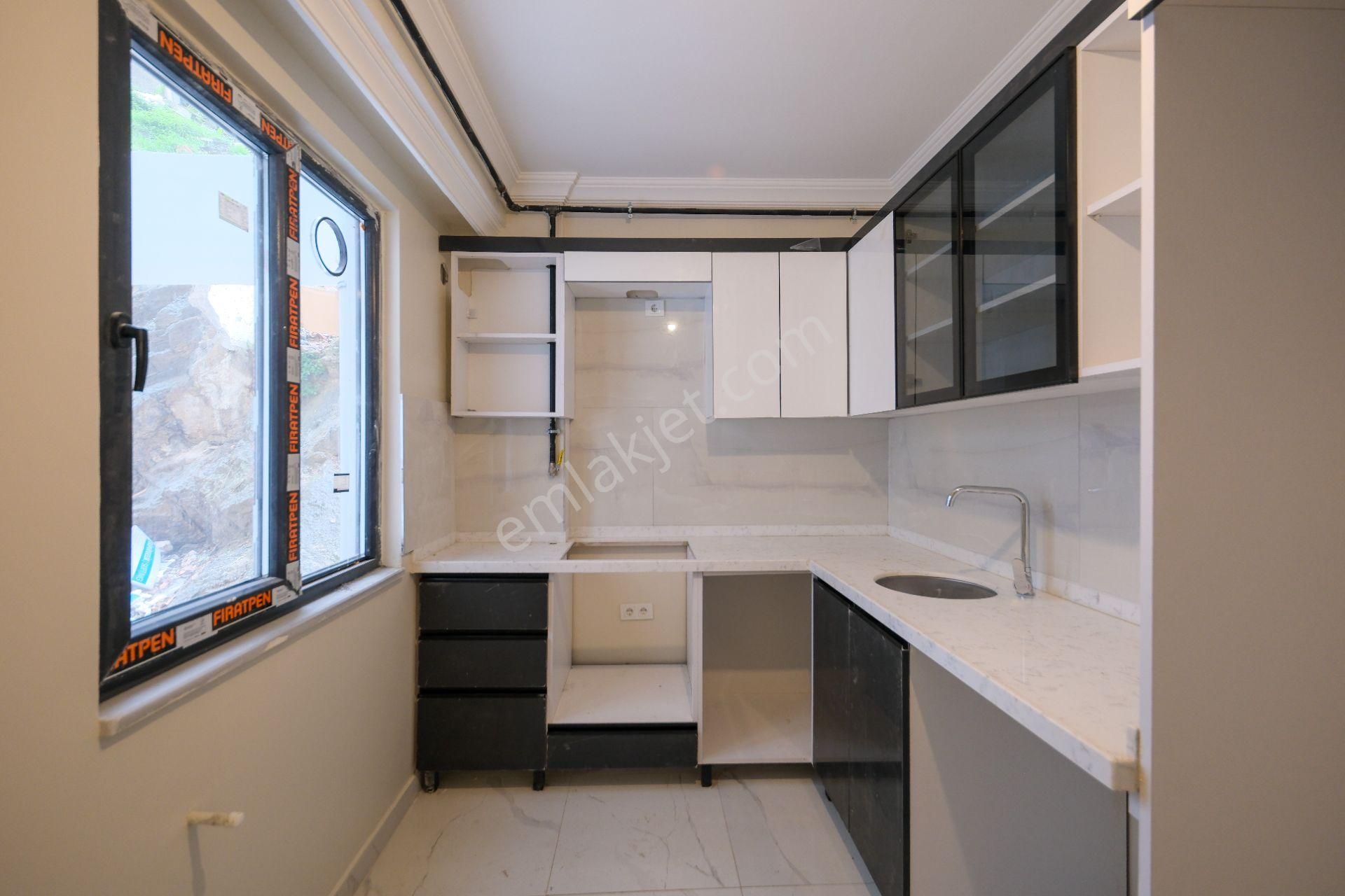 Eyüp Merkezde Sıfır Binada Yatırıma Uygun 2+1 Daire - Görsel 29