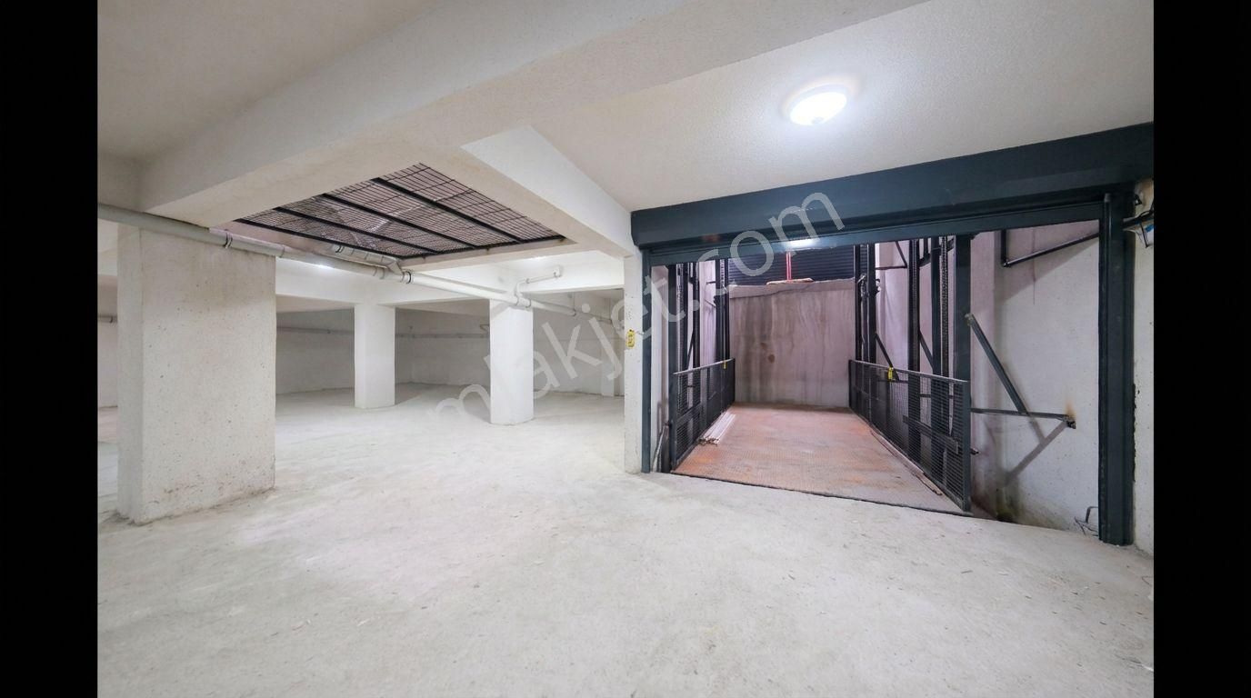 Eyüp Merkezde Sıfır Binada Yatırıma Uygun 2+1 Daire - Görsel 34