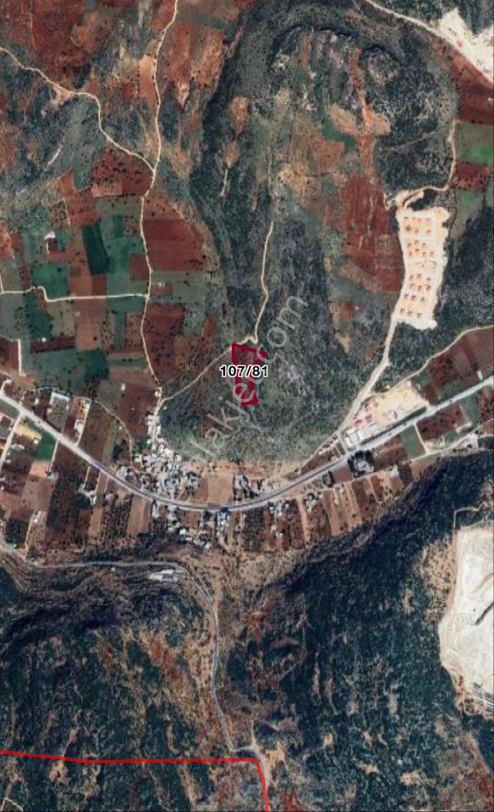 Beymahall Gayrimenkul'den Yeşilce'de Yarırımlık Arazi - Görsel 2