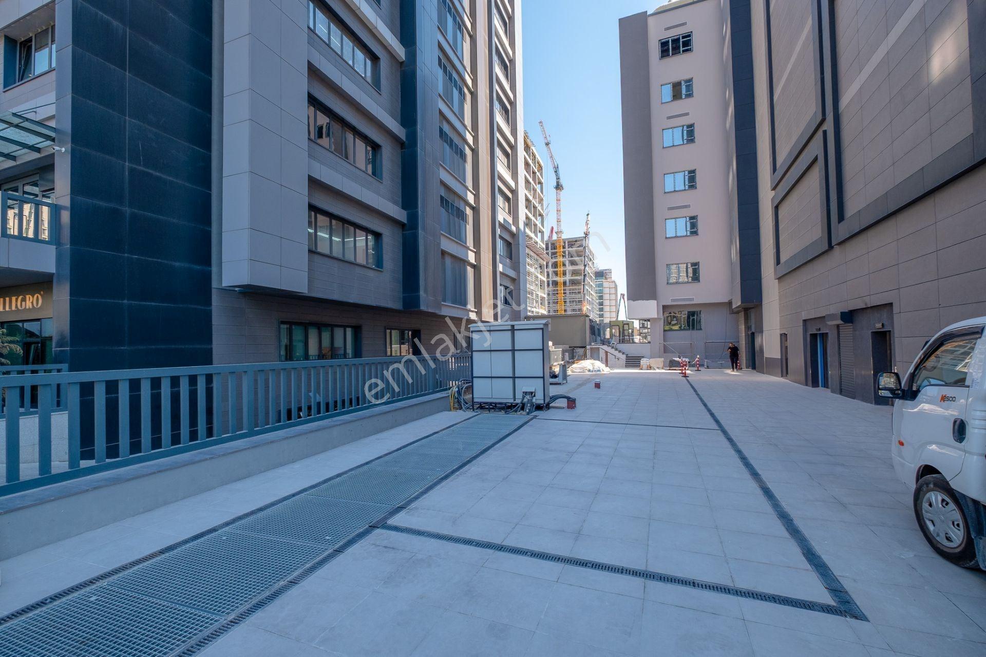 Elmas Kule A Blok'ta Kiralık Atölye&ofis - Görsel 12