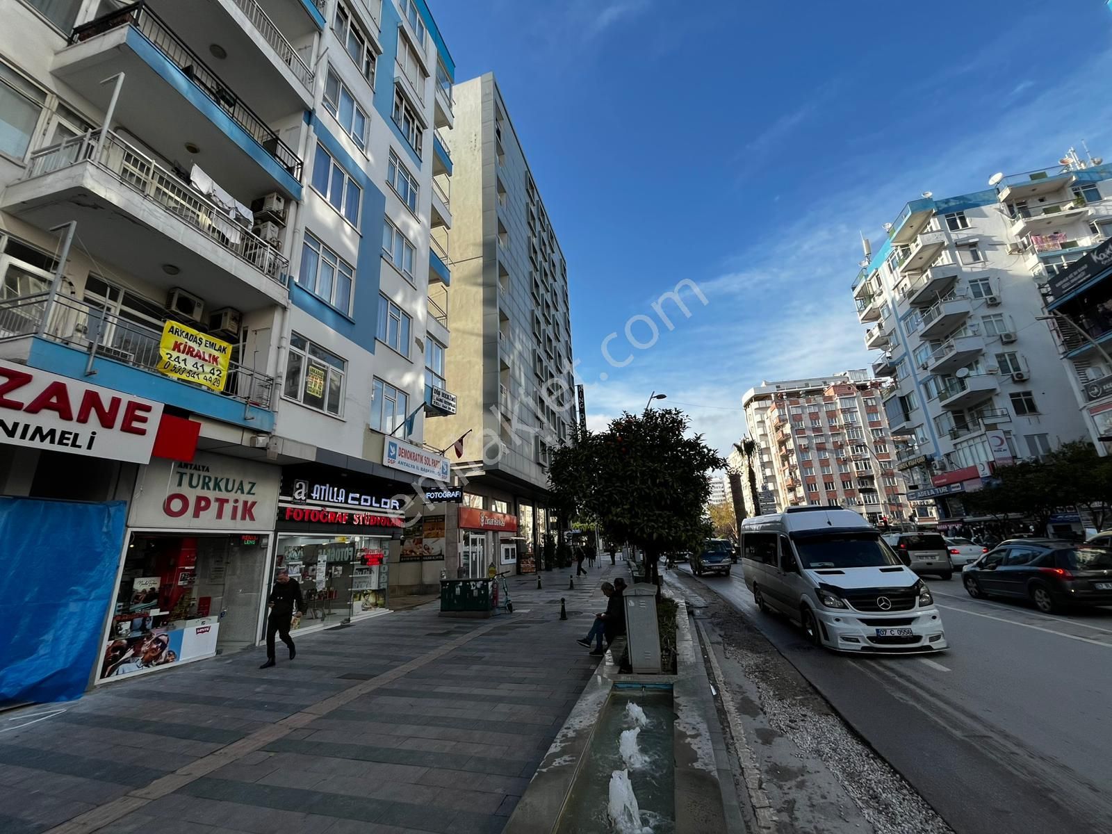 Güllük Caddesinde 2+1 Geniş İş Yeri Yada Ev - Görsel 26