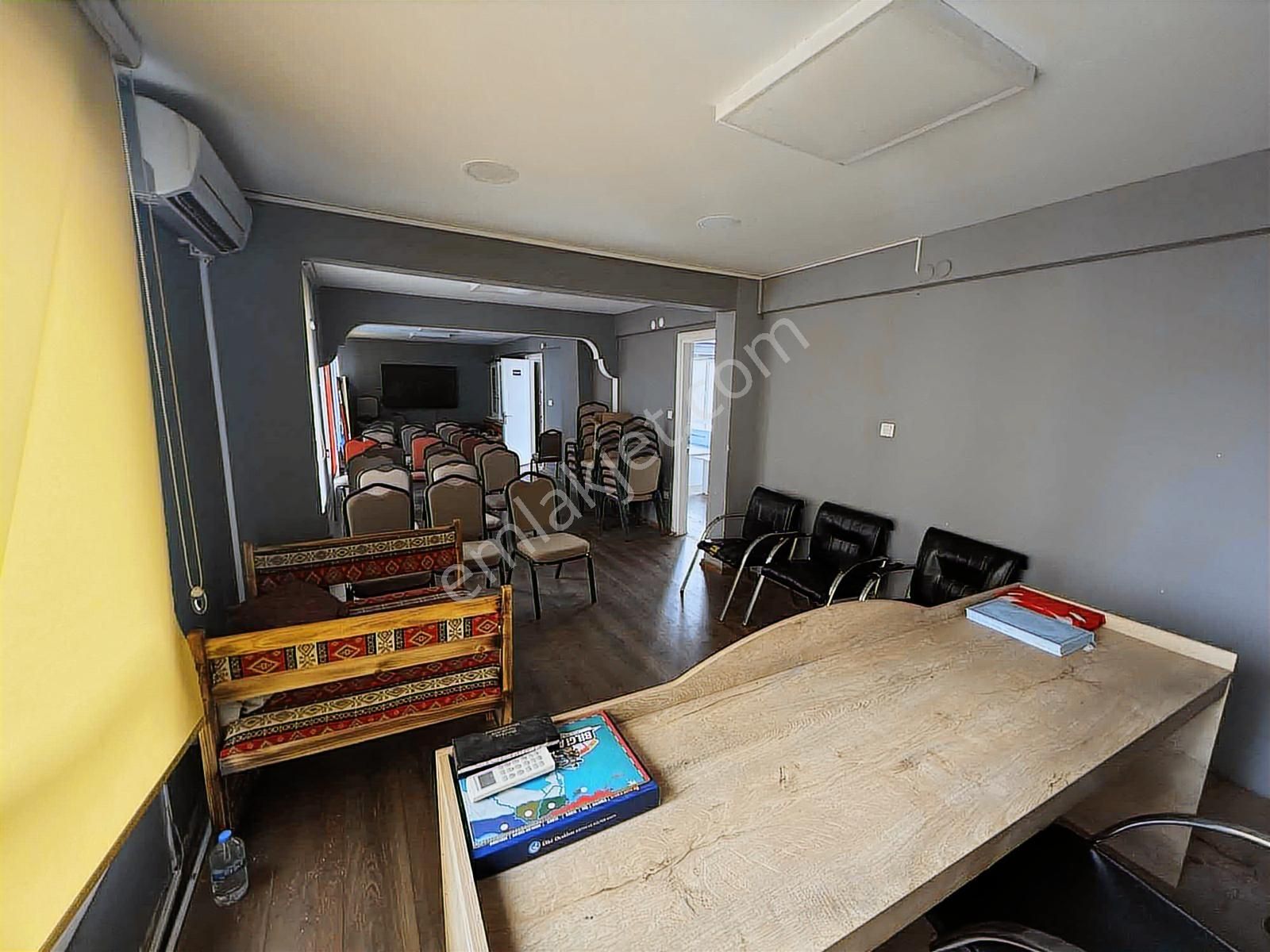 Cenk Atalay Solak'tan 110m2 Tabela Değeri Yüksek Satılık Ofis - Görsel 15