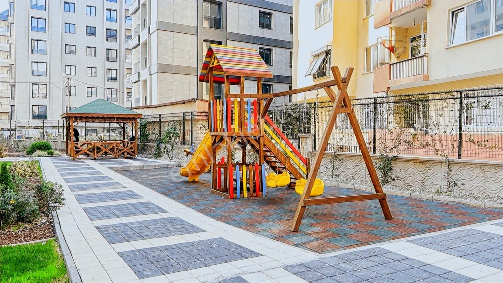 Cenk Atalay Solaktan Nefes Marin, Sahile 1. Parsel 3+1 115 M² - Görsel 4