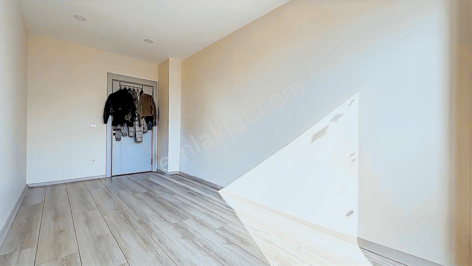 Cenk Atalay Solaktan Nefes Marin, Sahile 1. Parsel 3+1 115 M² - Görsel 28