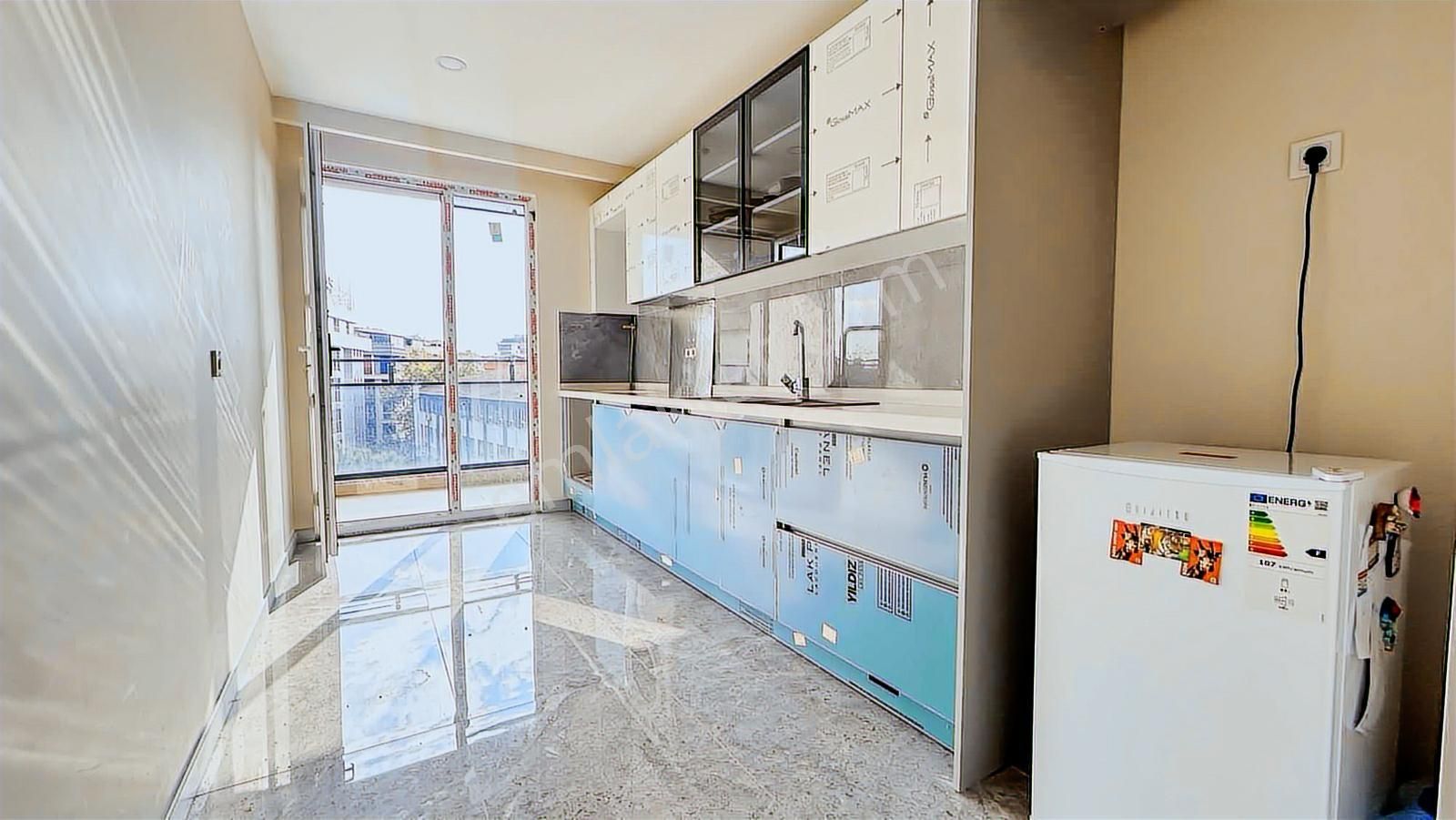 Cenk Atalay Solaktan Nefes Marin, Sahile 1. Parsel 3+1 115 M² - Görsel 2