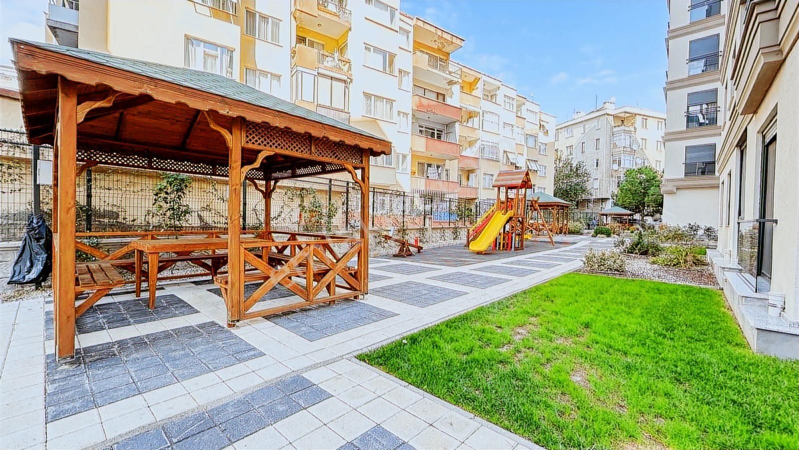 Cenk Atalay Solaktan Nefes Marin, Sahile 1. Parsel 3+1 115 M² - Görsel 32