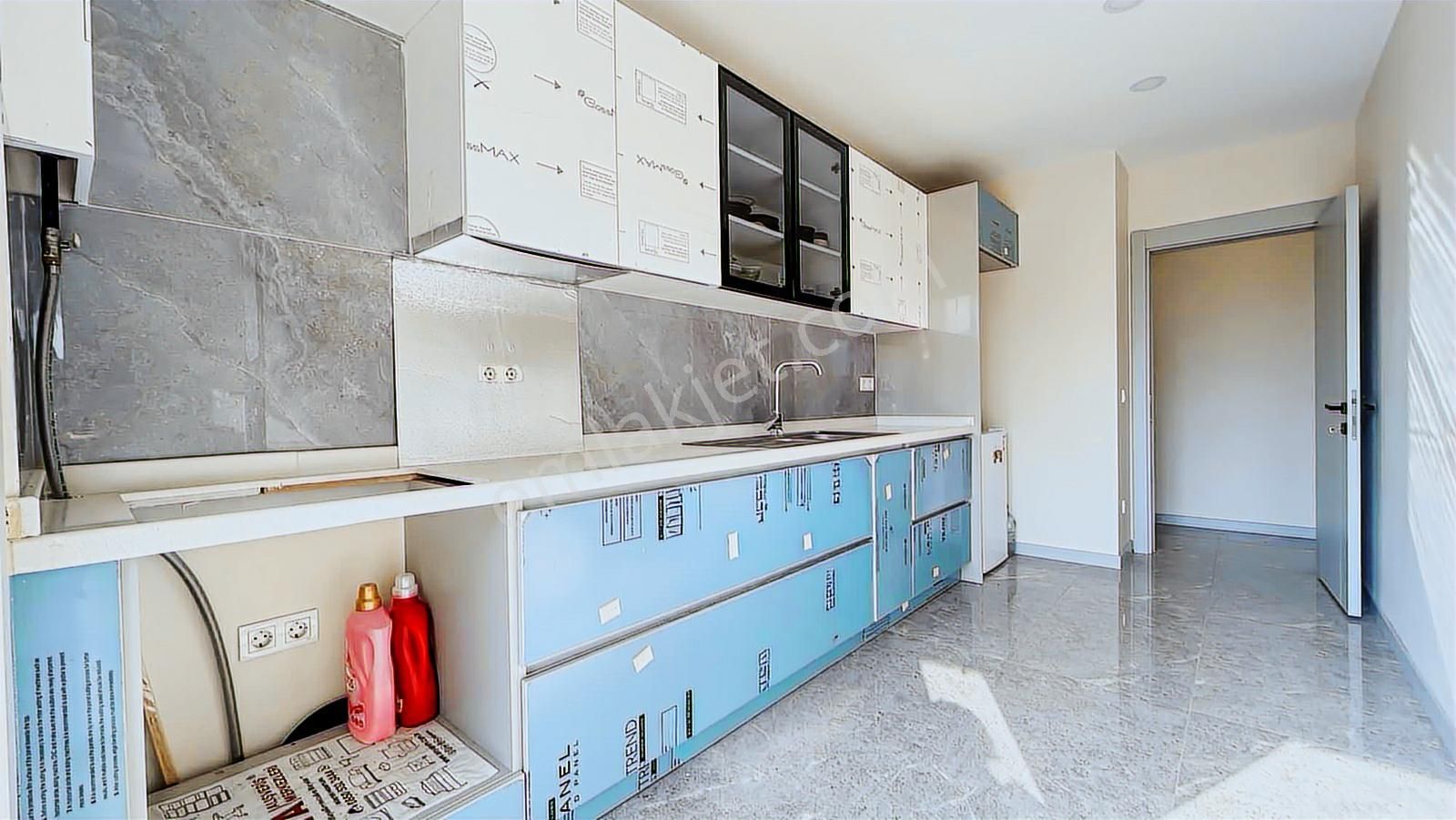 Cenk Atalay Solaktan Nefes Marin, Sahile 1. Parsel 3+1 115 M² - Görsel 17