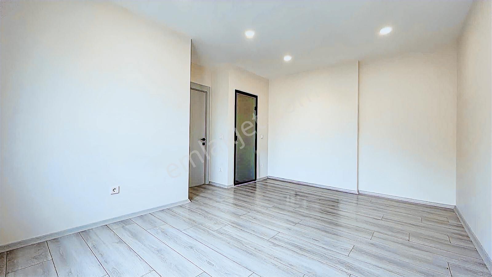 Cenk Atalay Solaktan Nefes Marin, Sahile 1. Parsel 3+1 115 M² - Görsel 27