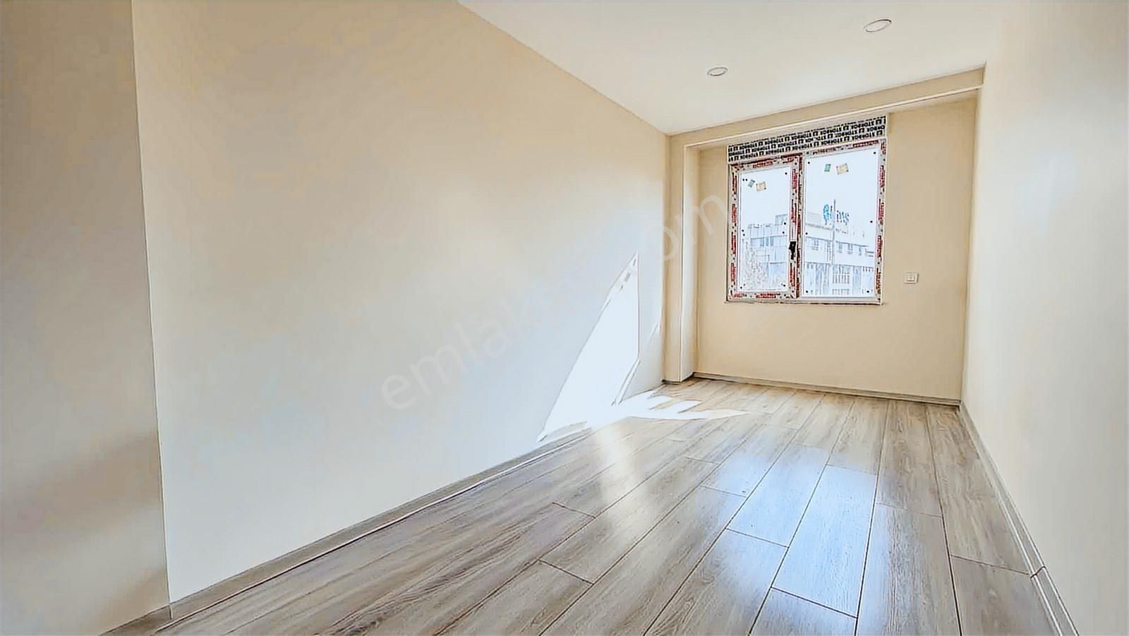 Cenk Atalay Solaktan Nefes Marin, Sahile 1. Parsel 3+1 115 M² - Görsel 24