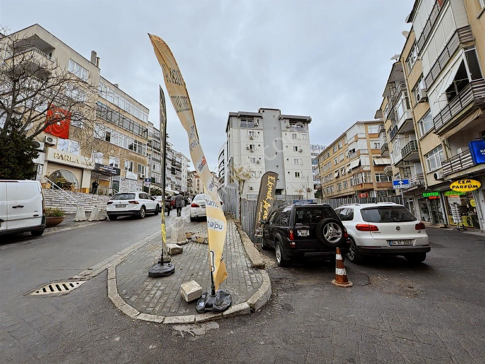 Cenk Atalay Solak'tan İşlek Cadde Paralel Yatırıma Uygun Dükkan - Görsel 6