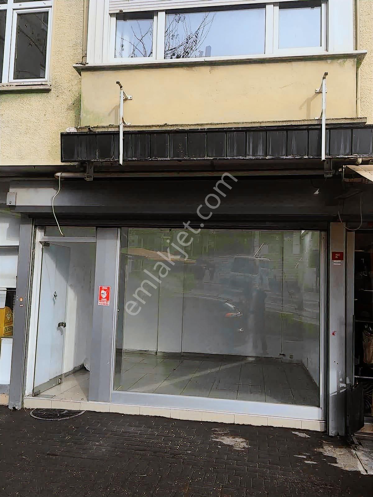 Cenk Atalay Solak'tan İşlek Cadde Paralel Yatırıma Uygun Dükkan - Görsel 3