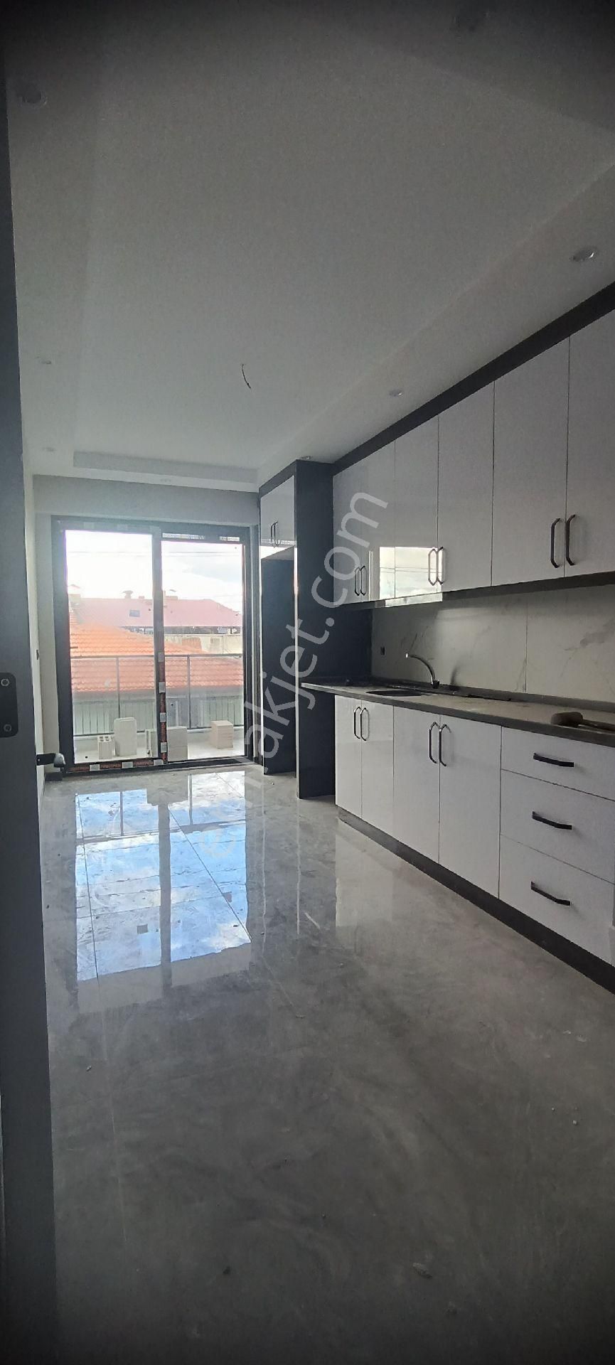 Deliktaş'ta Sıfır Yerden Isıtmalı Kat Seçenekli Daireler - Görsel 15