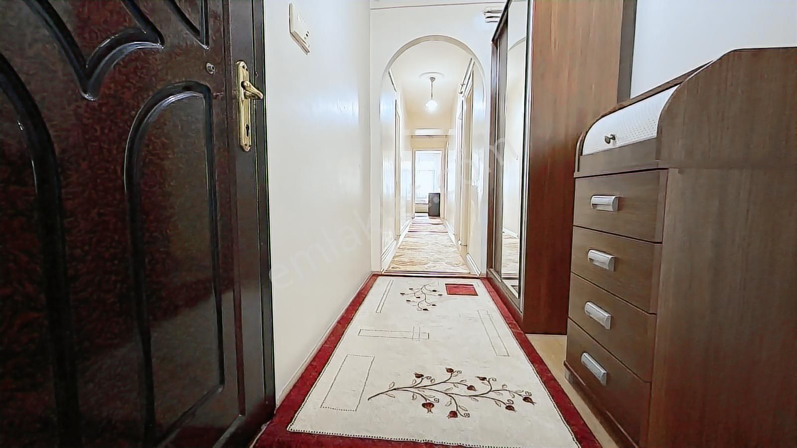 Samed Kaliç'ten 19 Mayıs Cd.'sinde Geniş 3+1 Kiralık Daire - Görsel 7