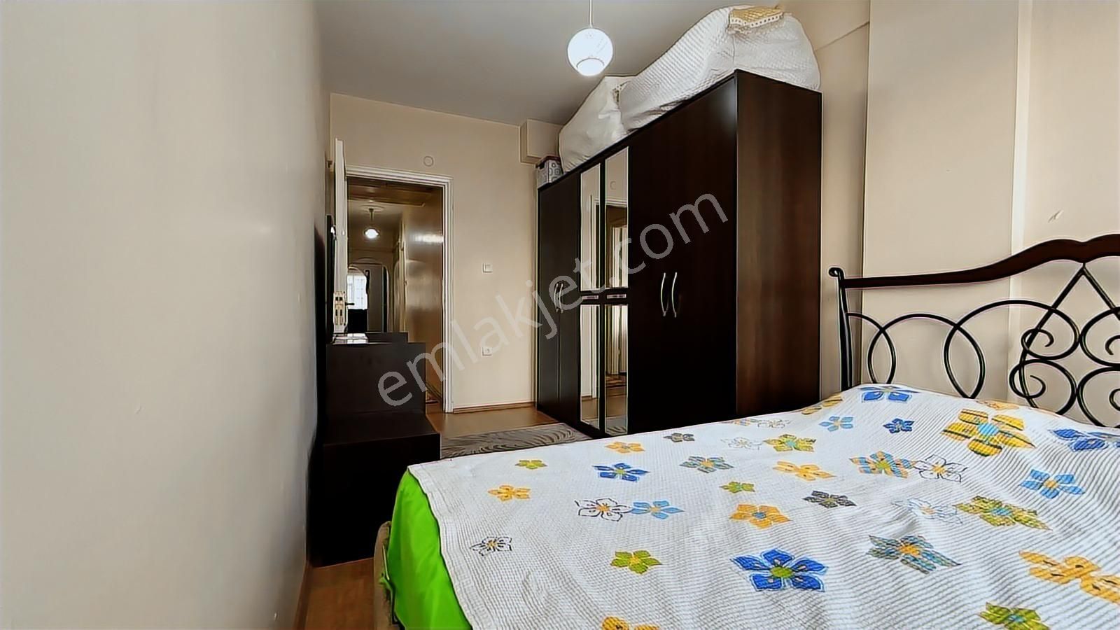 Samed Kaliç'ten 19 Mayıs Cd.'sinde Geniş 3+1 Kiralık Daire - Görsel 12