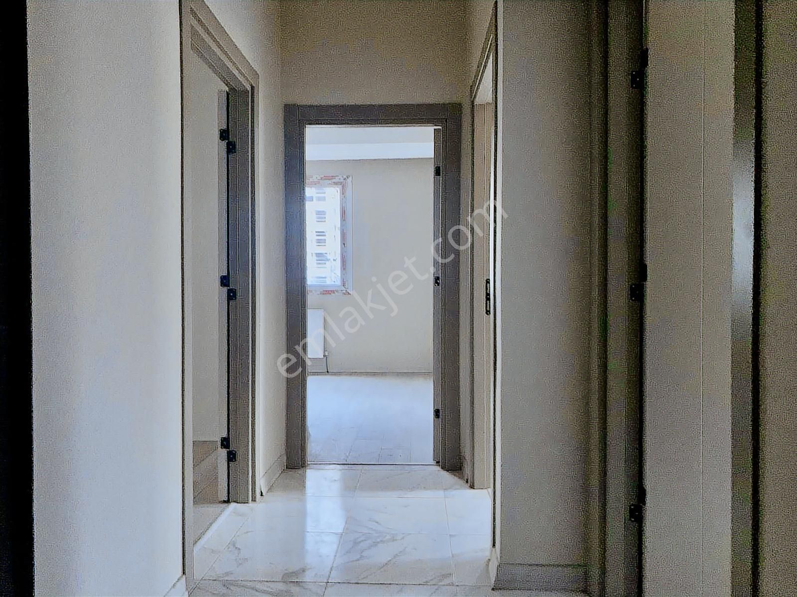 Mirsat Sancaktar'dan Piazza Karşısı Satılık Sıfır 2+1 Daire - Görsel 15