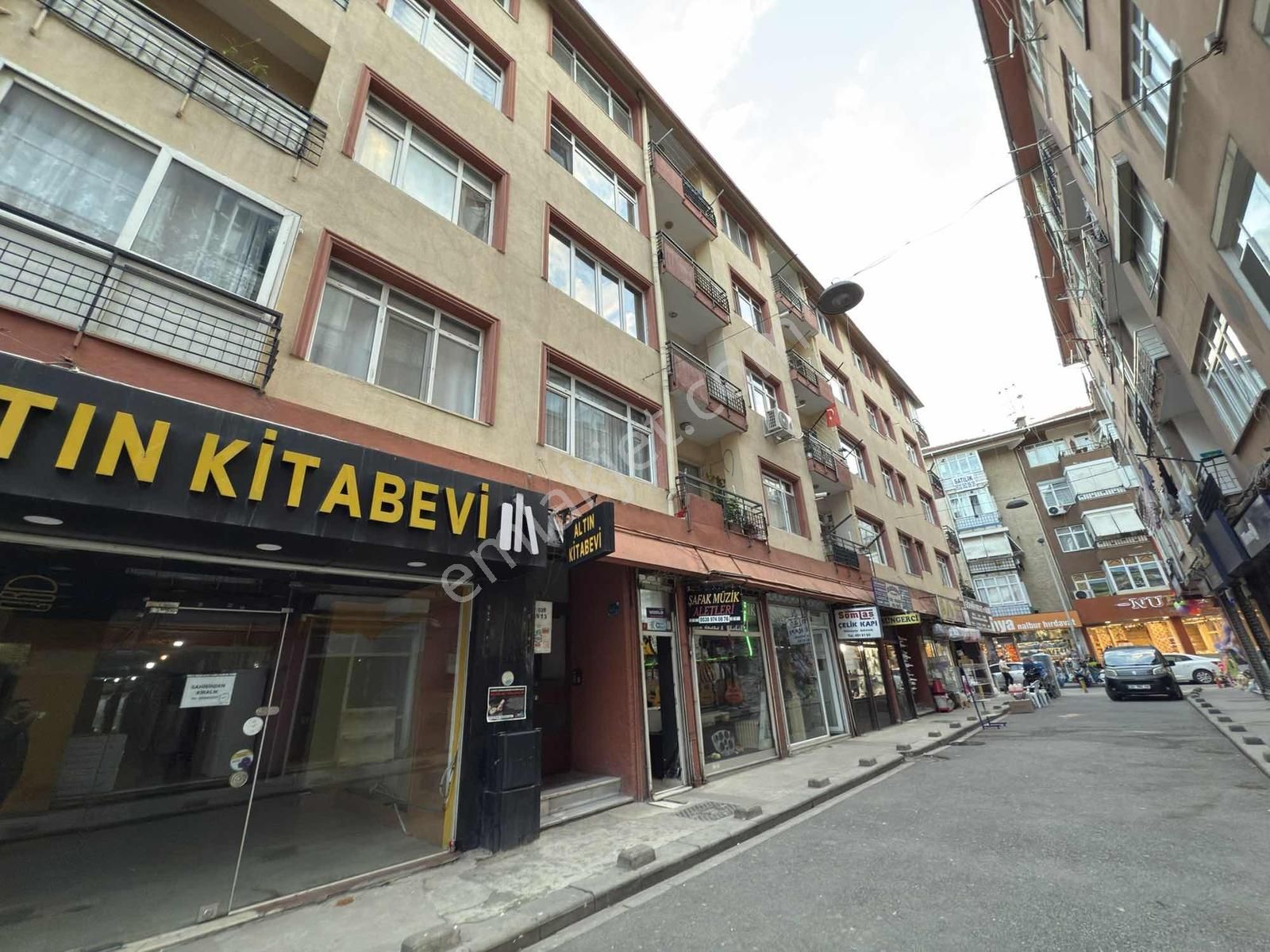 Cenk Atalay Solak'tan Çarşı'da Kiralık 3+1 Arakat Daire - Görsel 25