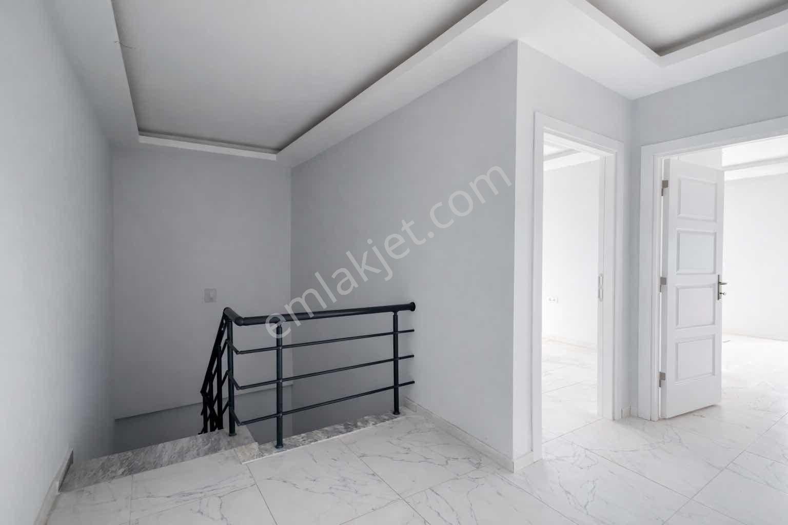 Demirtaş'da Satılık Deniz Manzaralı 4+1 Ayrı Mutfak Dublex Daire - Görsel 25