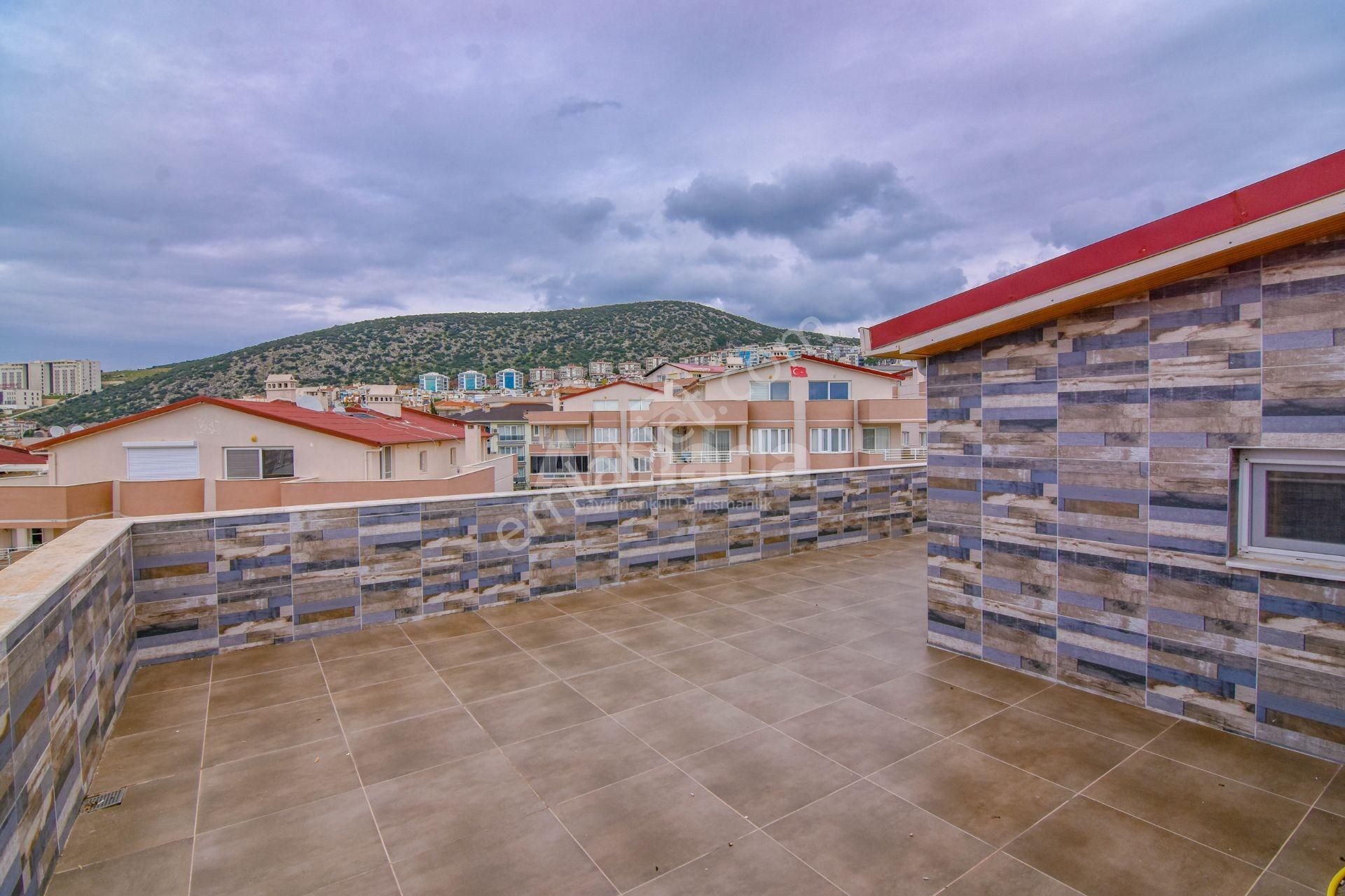 Kuşadası Ege Mahallesi'nde Deniz Manzaralı 5+2 Satılık Dubleks - Görsel 25