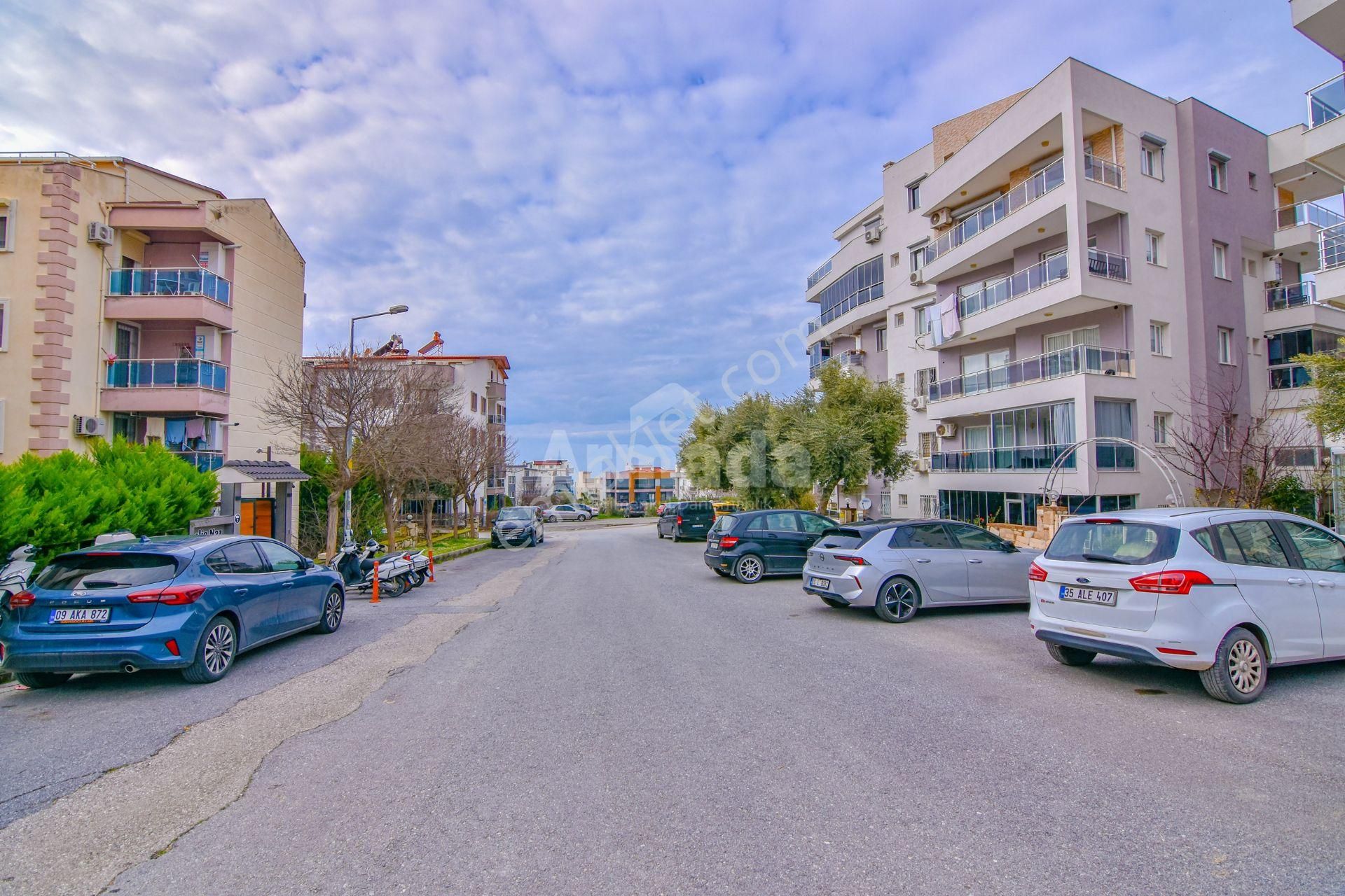 Kuşadası Ege Mahallesi'nde Deniz Manzaralı 5+2 Satılık Dubleks - Görsel 35