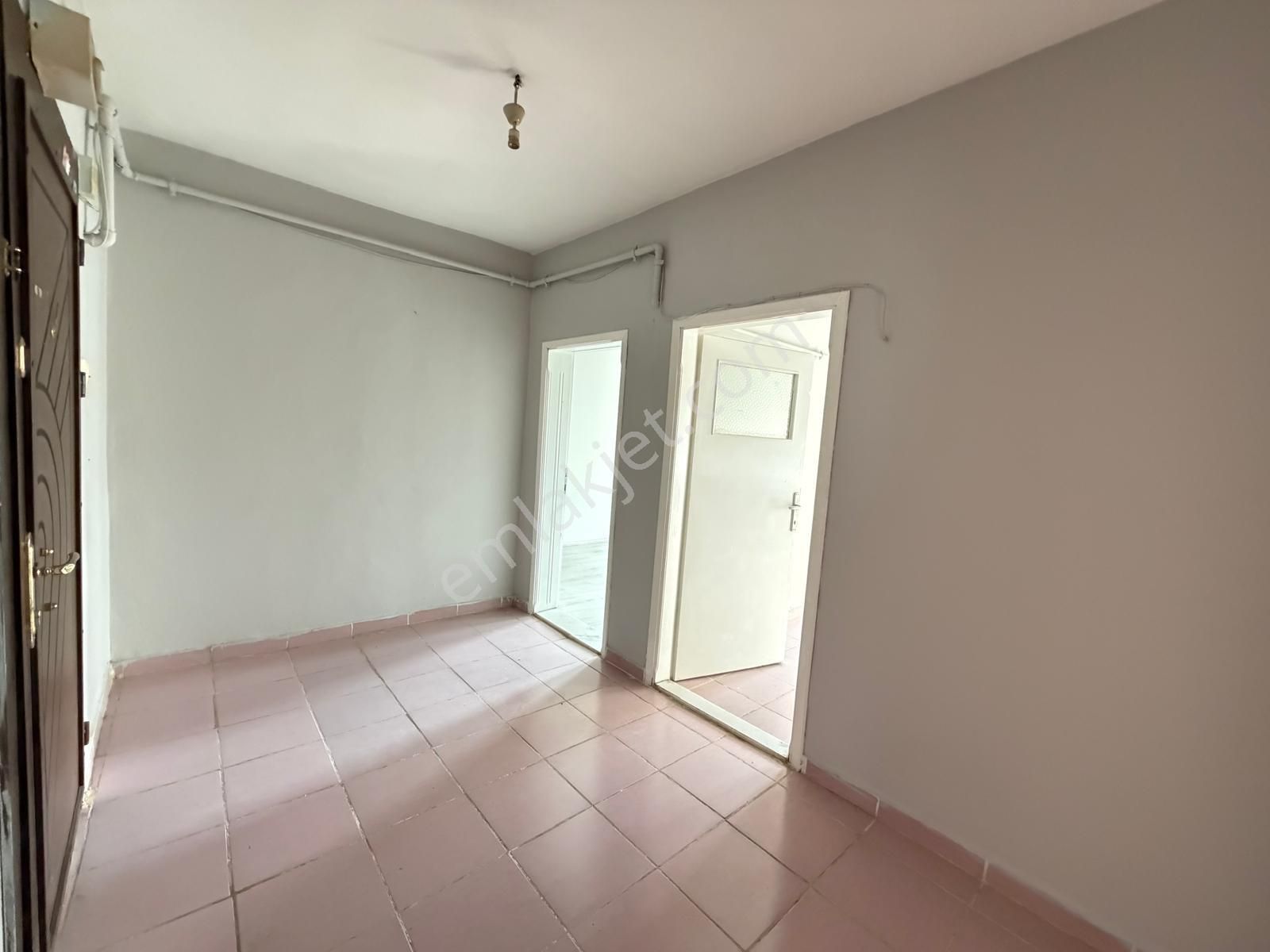 Oscar'dan Yenibağlar'da Seylap Caddesi Yakını Balkonlu 3+1 - Görsel 15