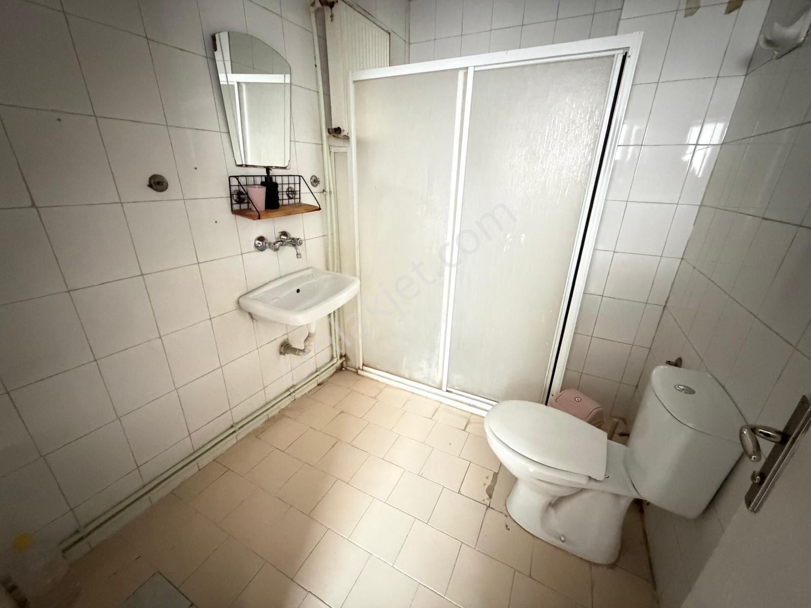 Oscar'dan Yenibağlar'da Seylap Caddesi Yakını Balkonlu 3+1 - Görsel 28