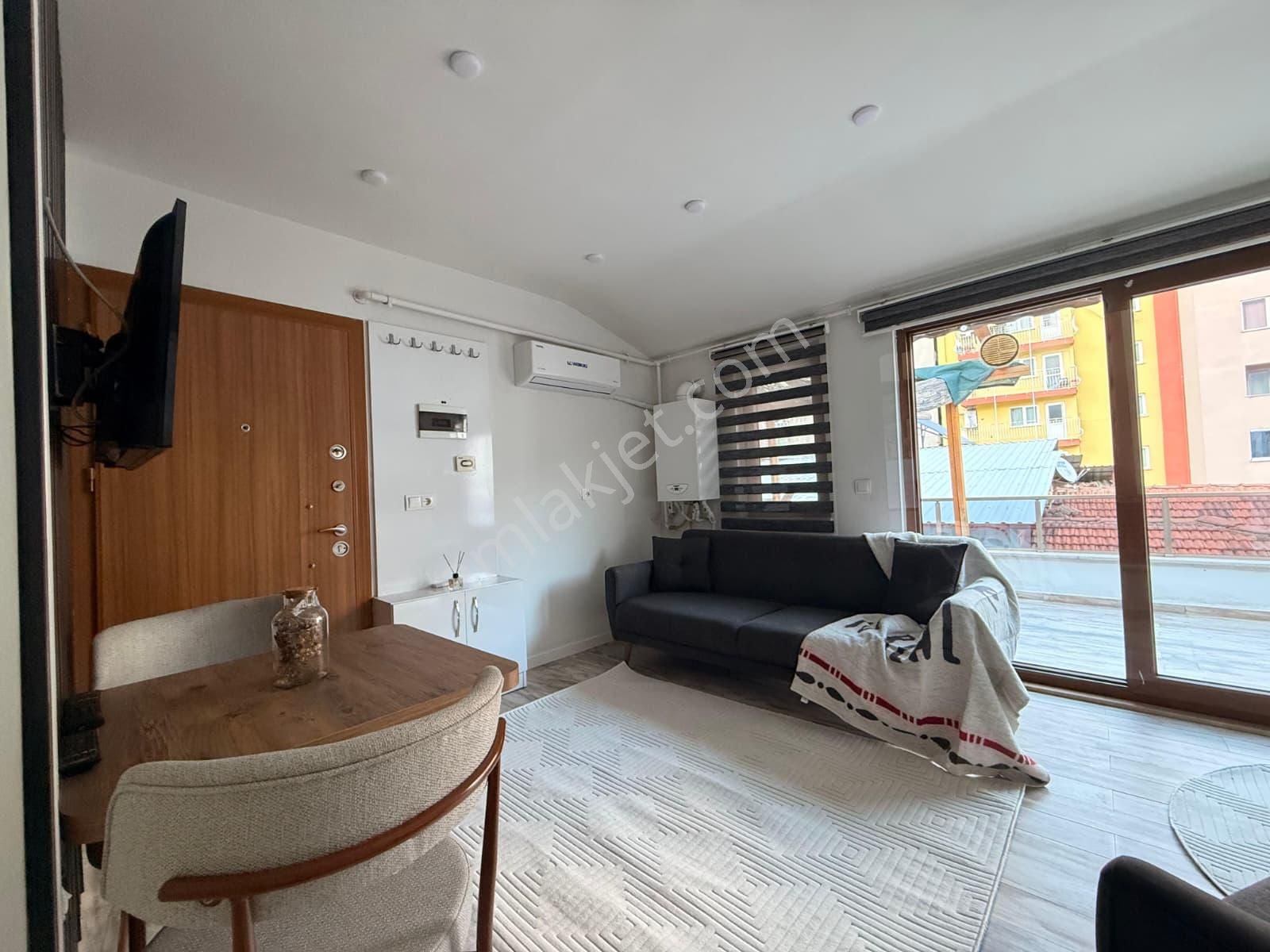 Teraslı Lüx Full Eşyalı Yatırımlık 1+1 Satılık Apart - Görsel 8