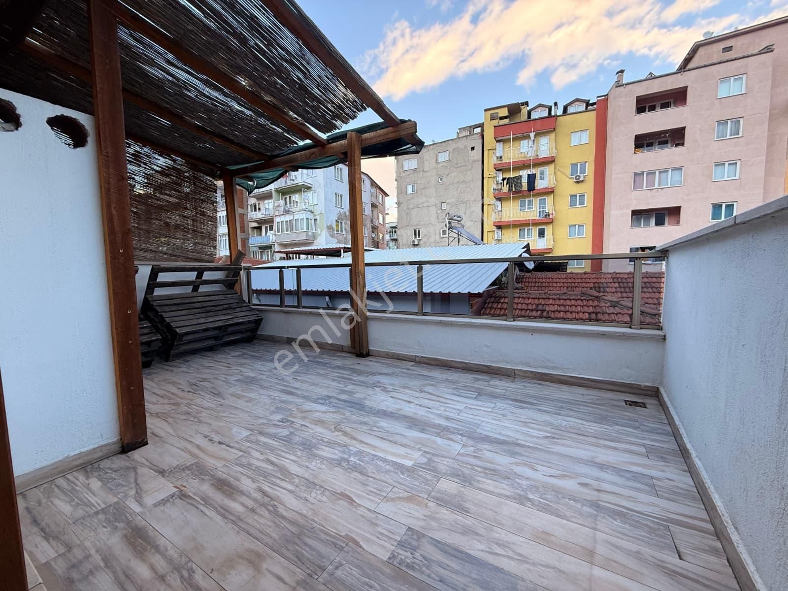 Teraslı Lüx Full Eşyalı Yatırımlık 1+1 Satılık Apart - Görsel 24