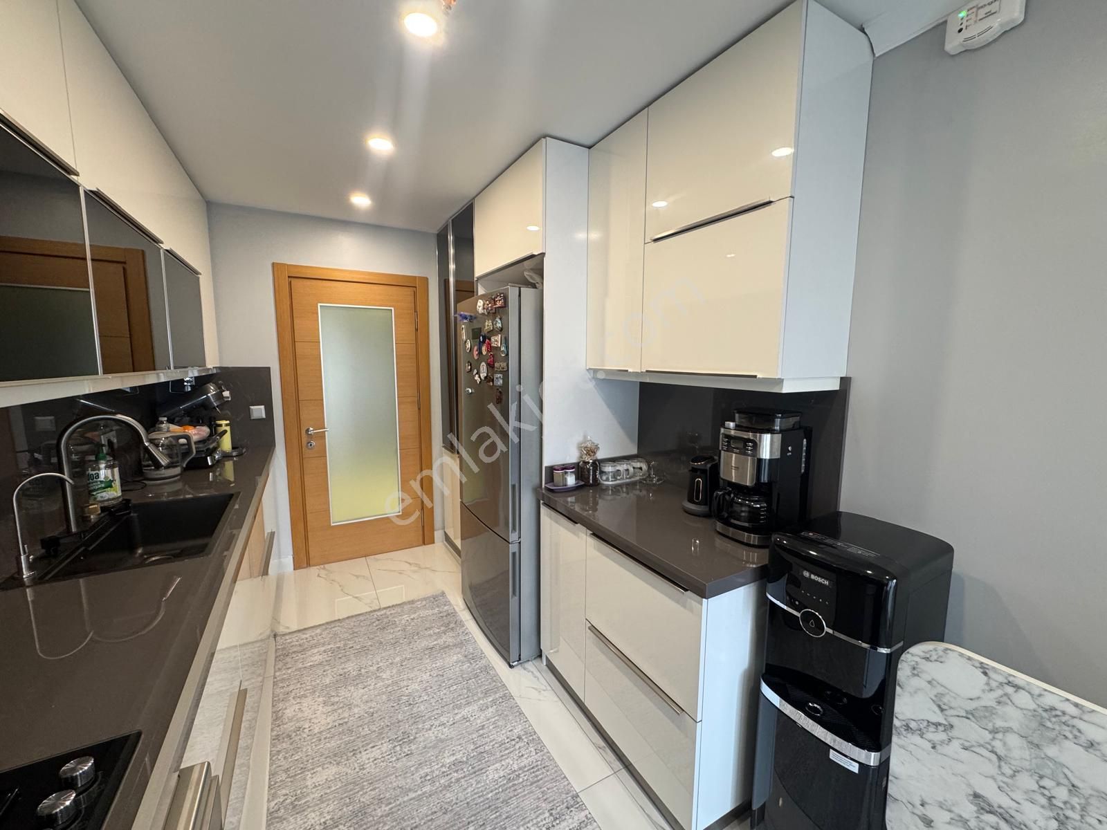 Kiptaş Seyrantepe'de Lüks Yenilenmiş 3+1 Kiralık Daire - Görsel 29