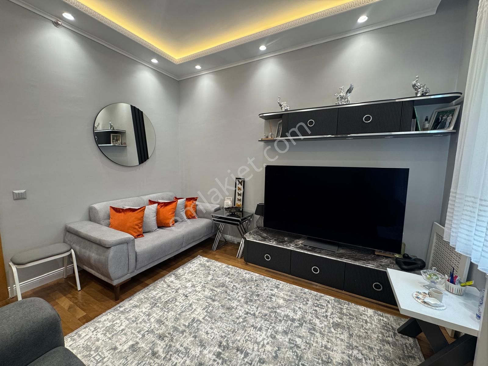 Kiptaş Seyrantepe'de Lüks Yenilenmiş 3+1 Kiralık Daire - Görsel 7