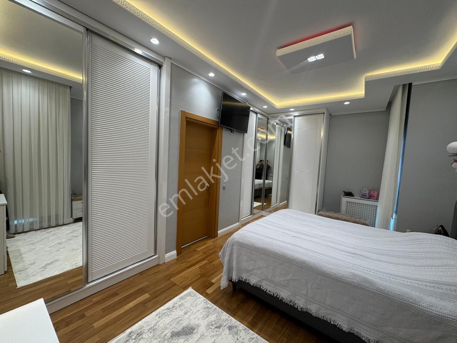 Kiptaş Seyrantepe'de Lüks Yenilenmiş 3+1 Kiralık Daire - Görsel 15
