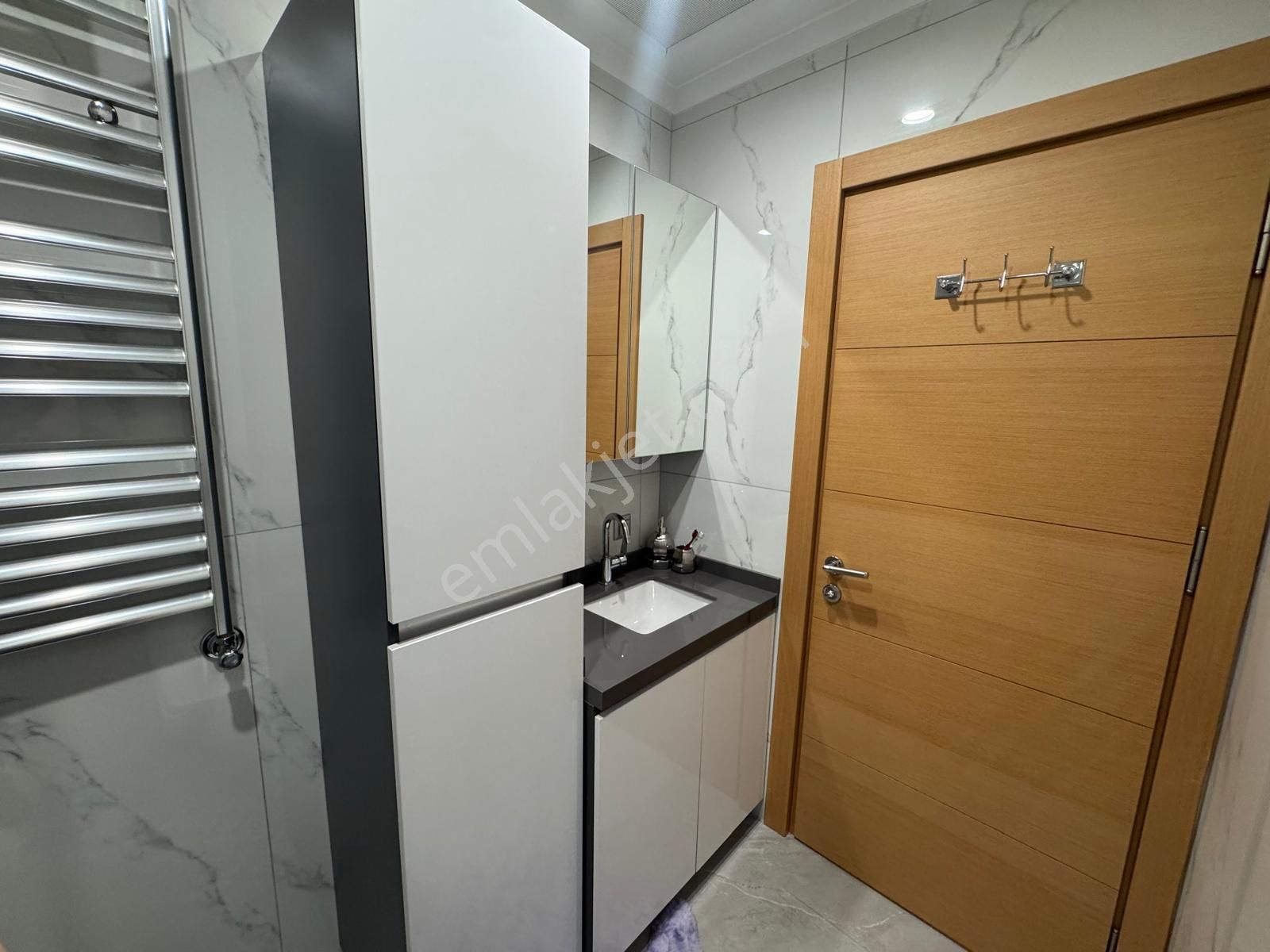 Kiptaş Seyrantepe'de Lüks Yenilenmiş 3+1 Kiralık Daire - Görsel 18