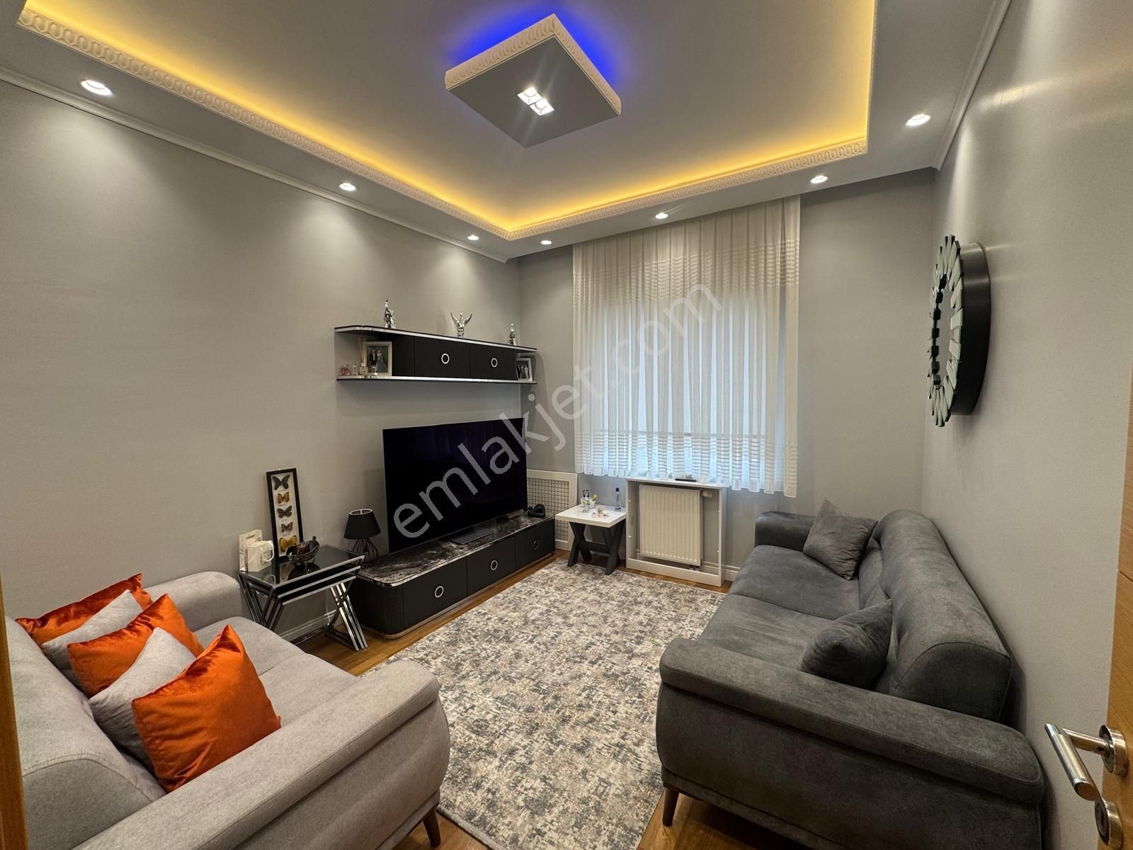 Kiptaş Seyrantepe'de Lüks Yenilenmiş 3+1 Kiralık Daire - Görsel 6